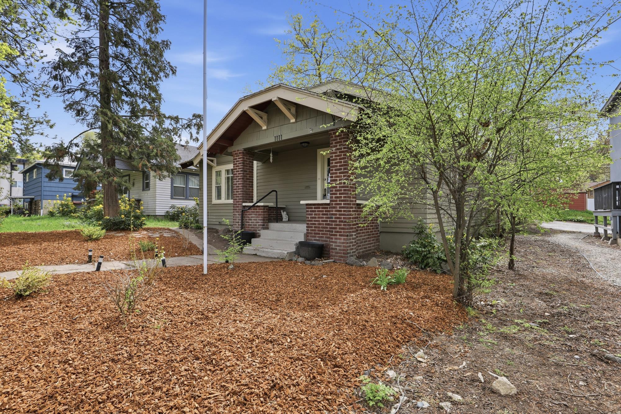1111 W 11th Ave - Photo 3