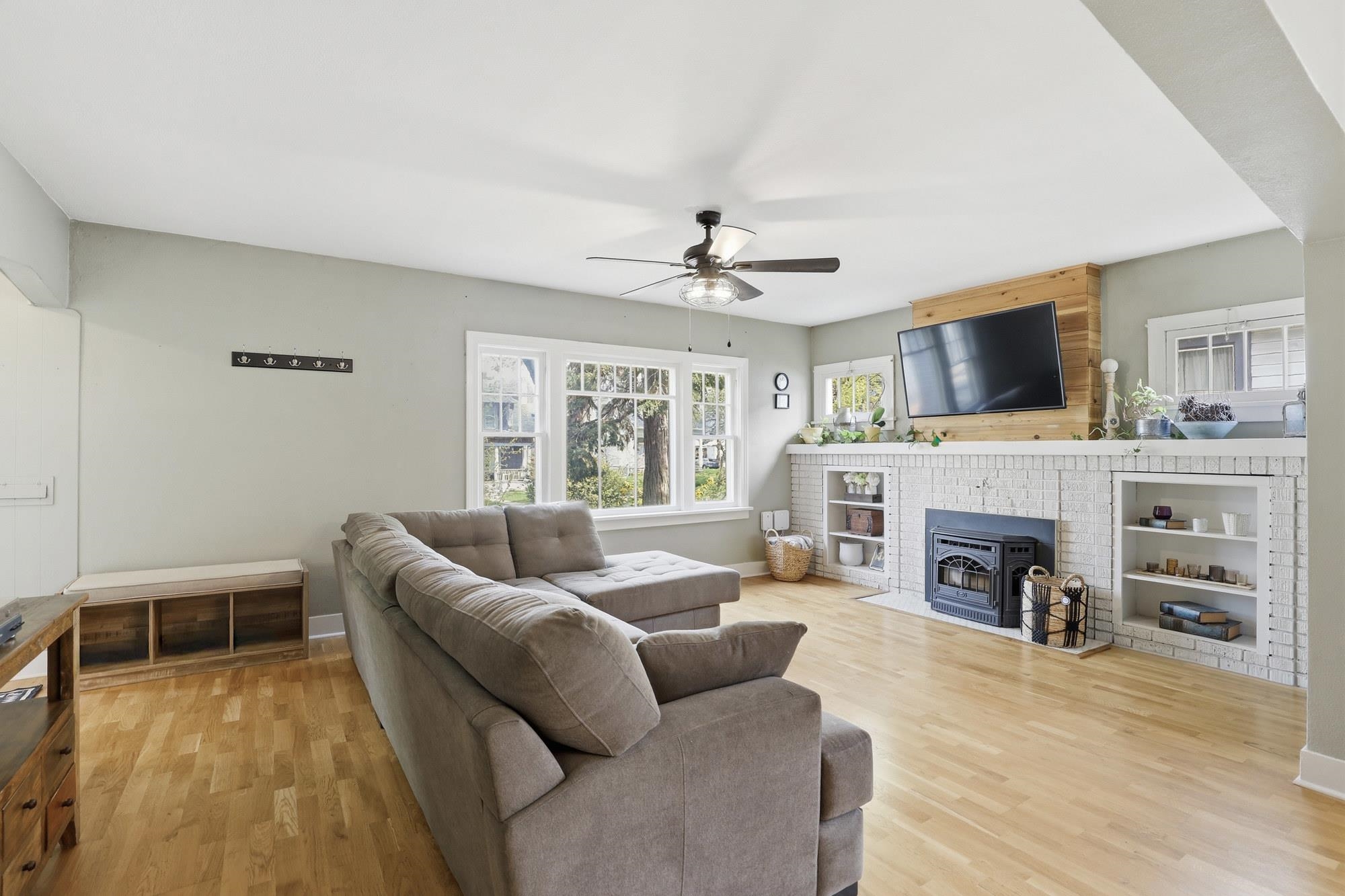 1111 W 11th Ave - Photo 6
