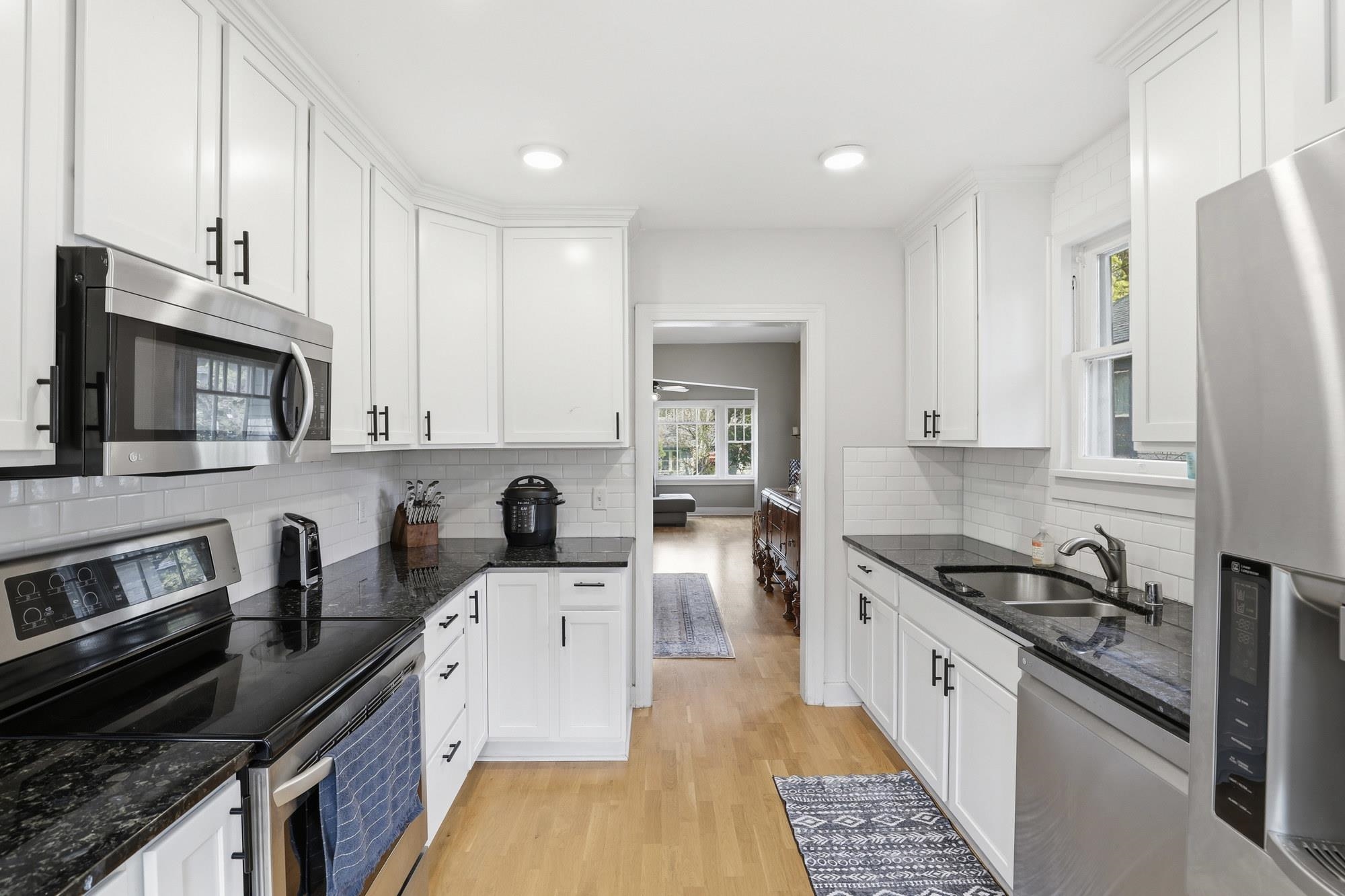1111 W 11th Ave - Photo 14
