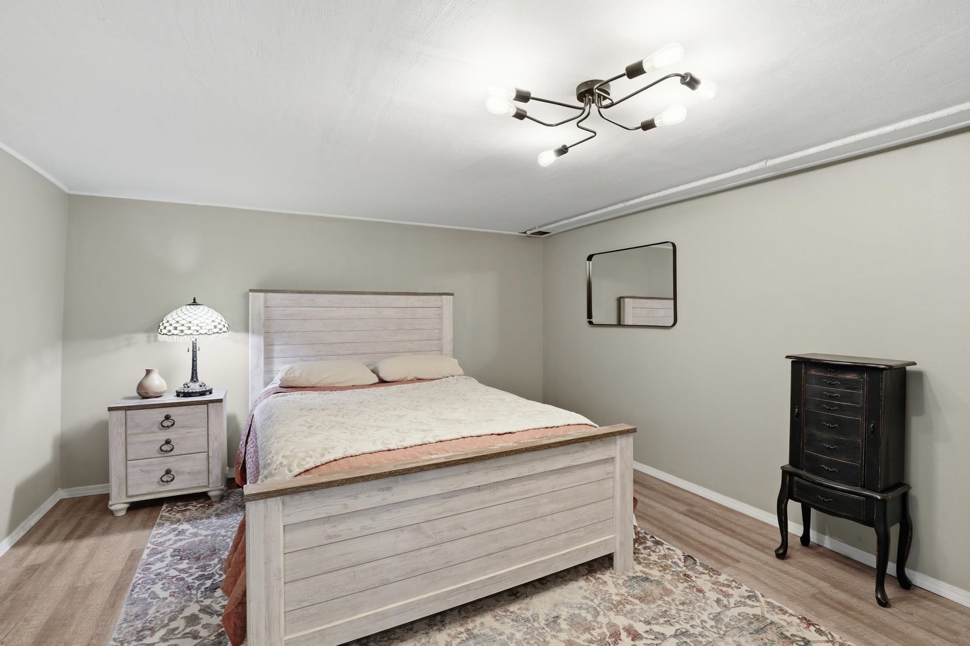1111 W 11th Ave - Photo 16