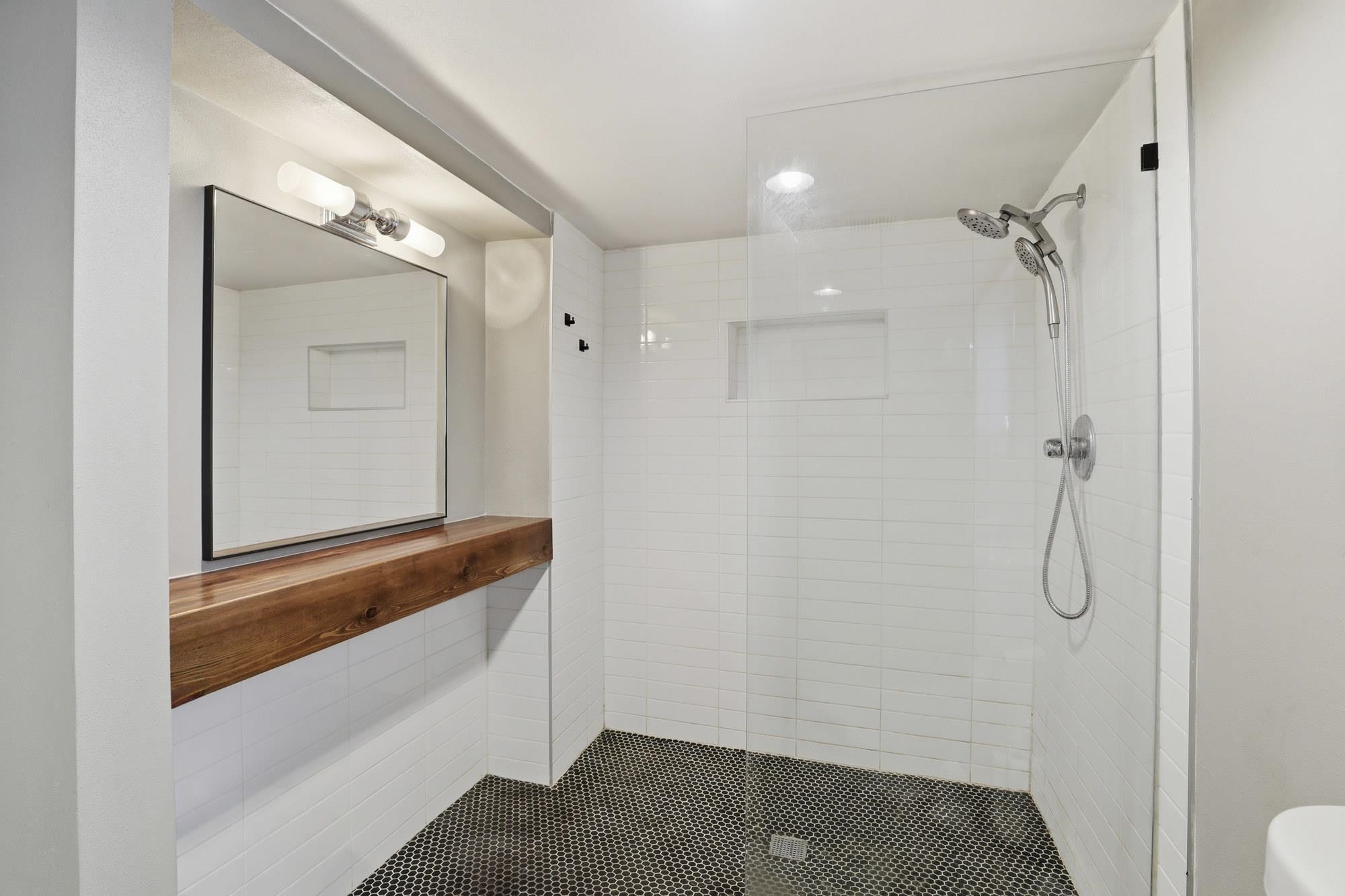 1111 W 11th Ave - Photo 19