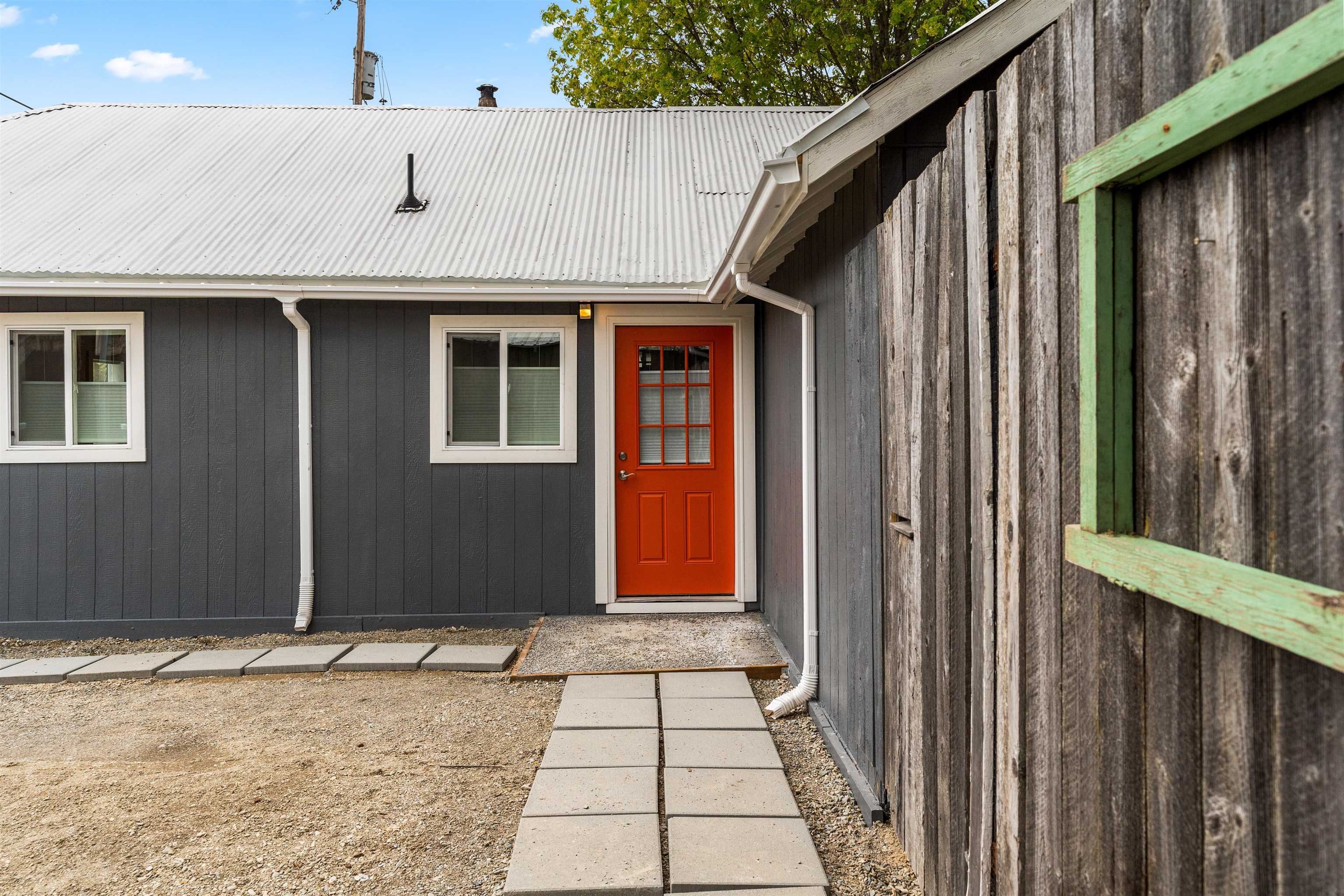 218 E 5th Ave - Photo 32
