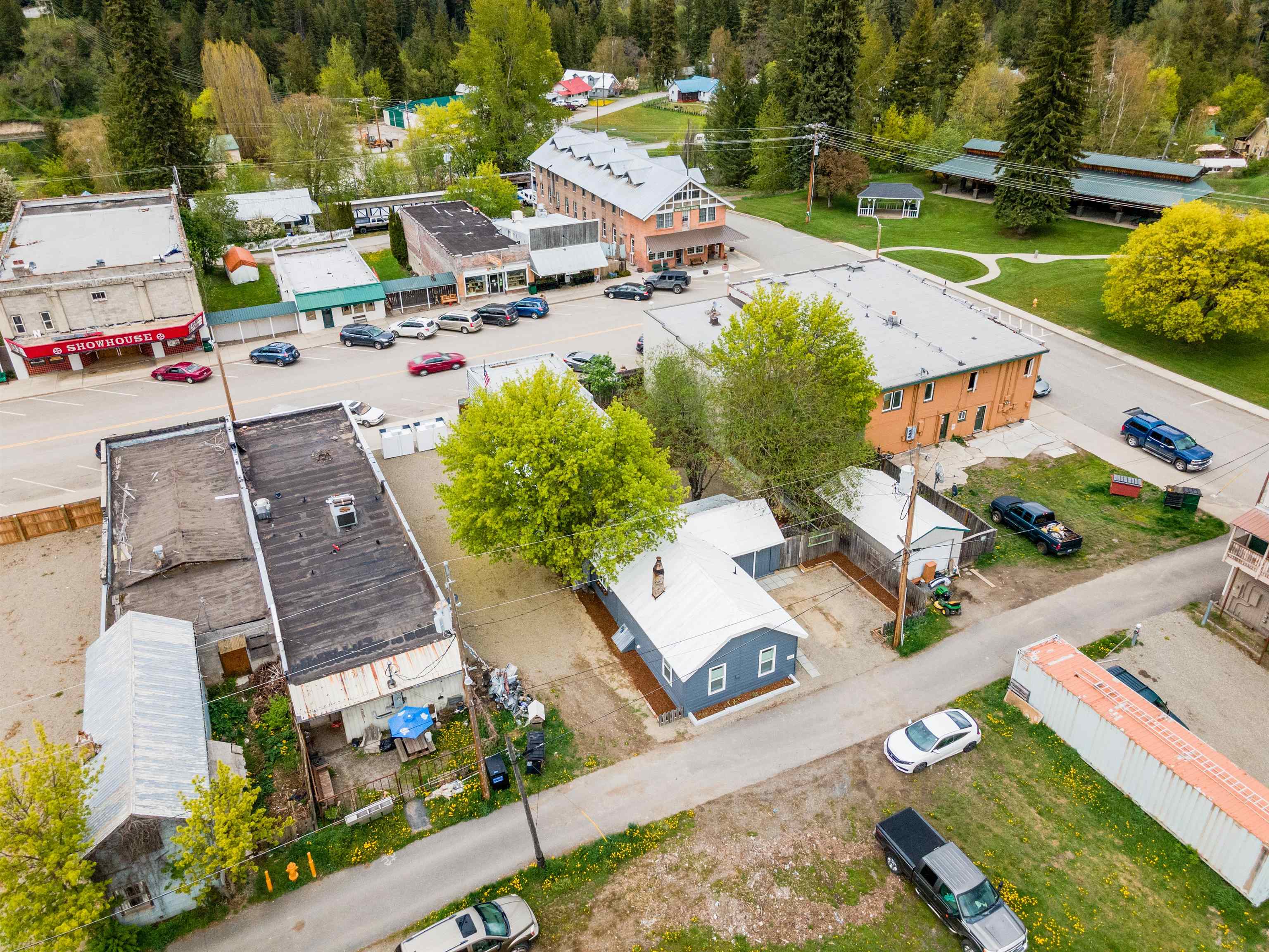 218 E 5th Ave - Photo 44