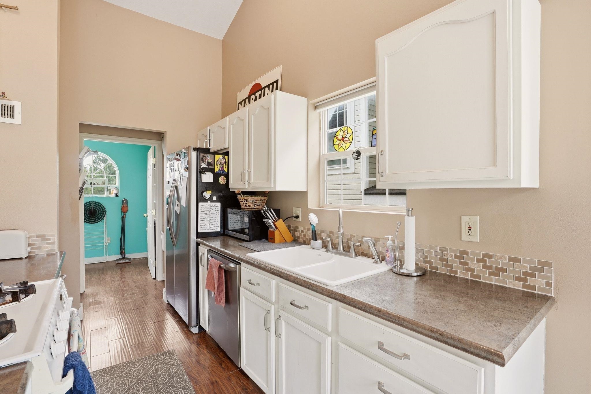 1617 W 13TH Ave - Photo 8