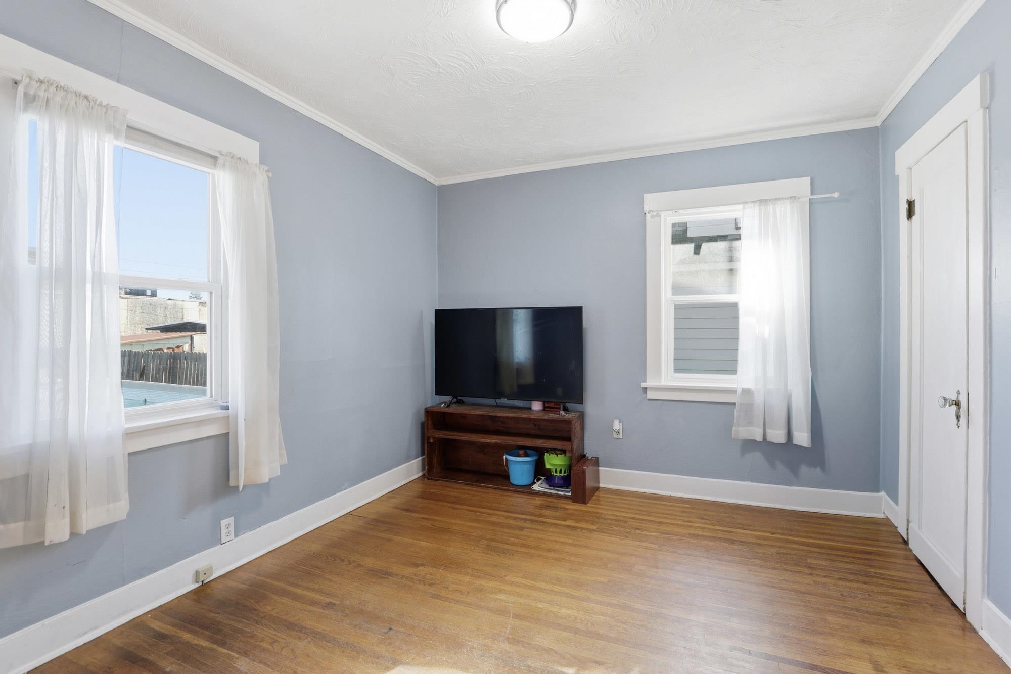 1928 W Sharp Ave - Photo 15