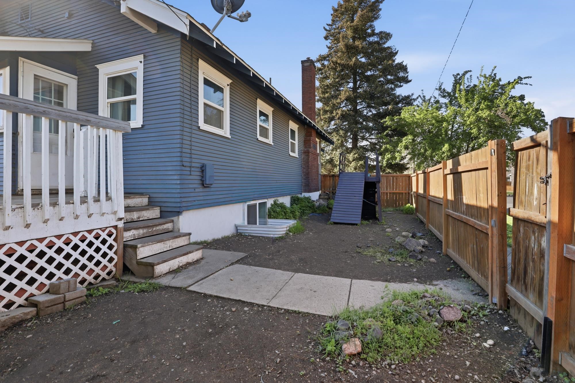 1928 W Sharp Ave - Photo 26
