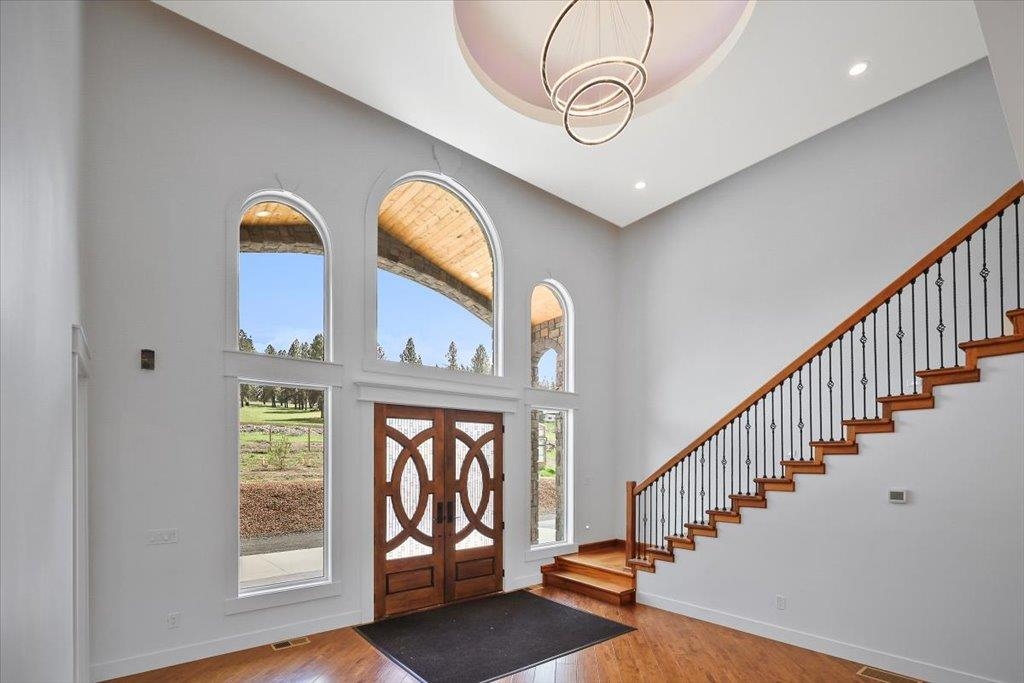 6313 E Bigelow Gulch Rd - Photo 4