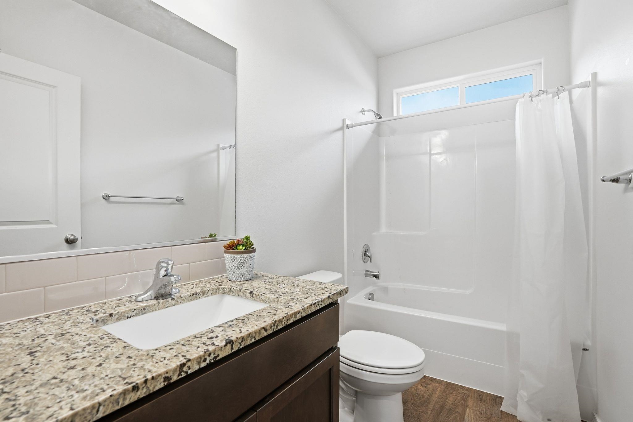 1562 E B St - Photo 18