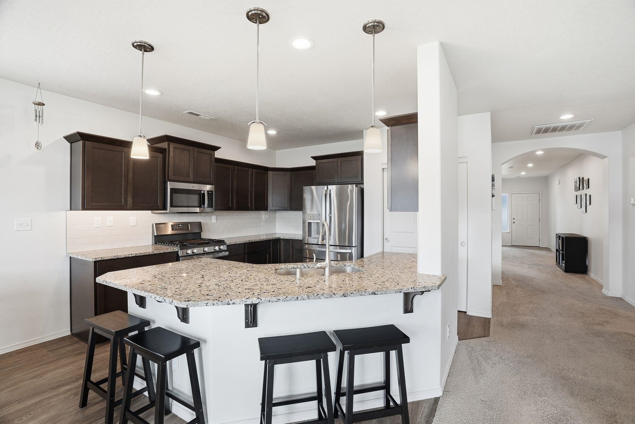 1562 E B St - Photo 6