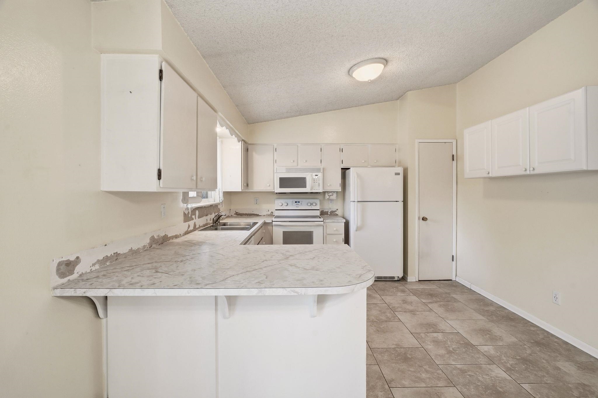4821 S Bates Rd - Photo 12