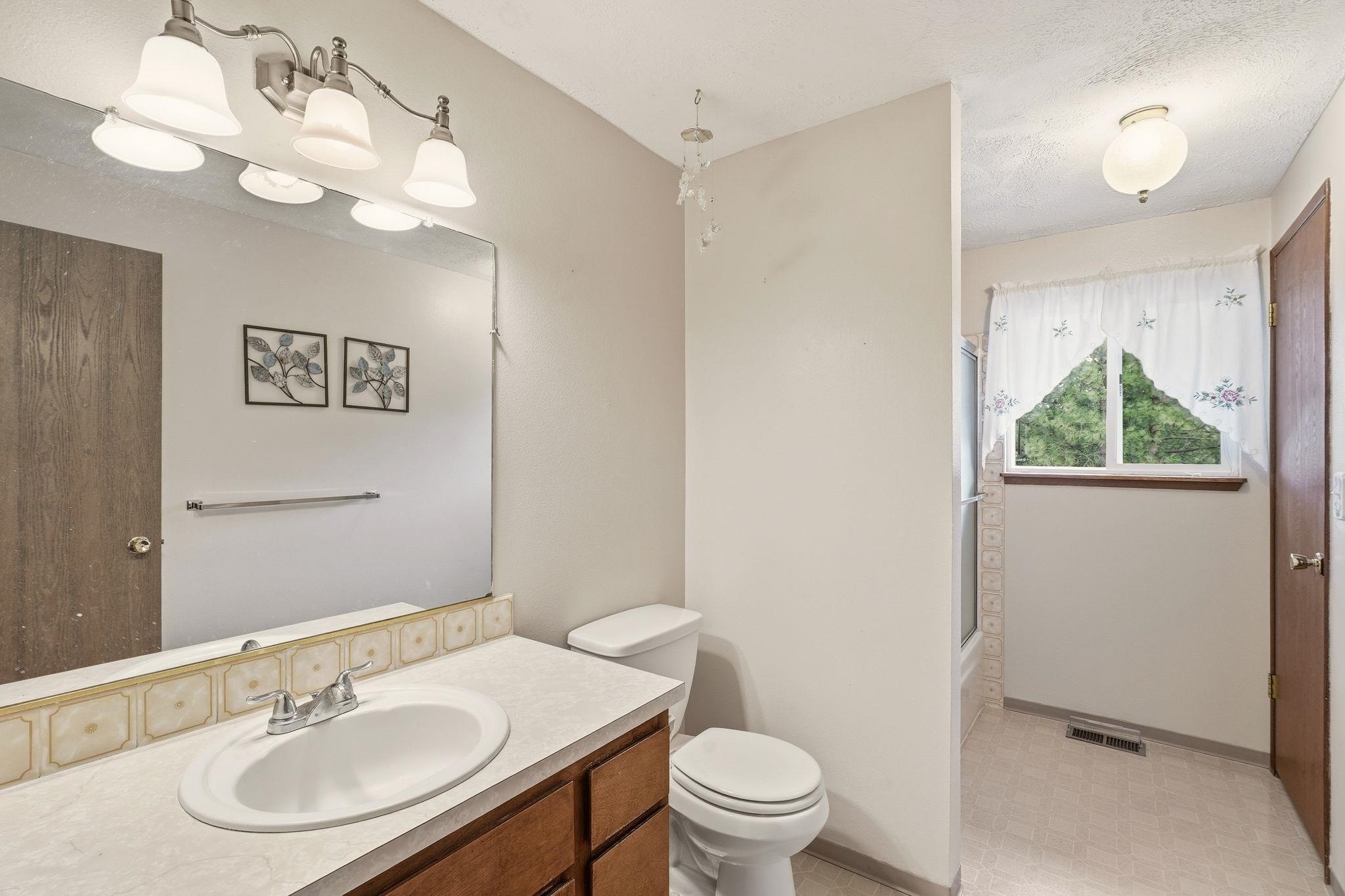 4821 S Bates Rd - Photo 17