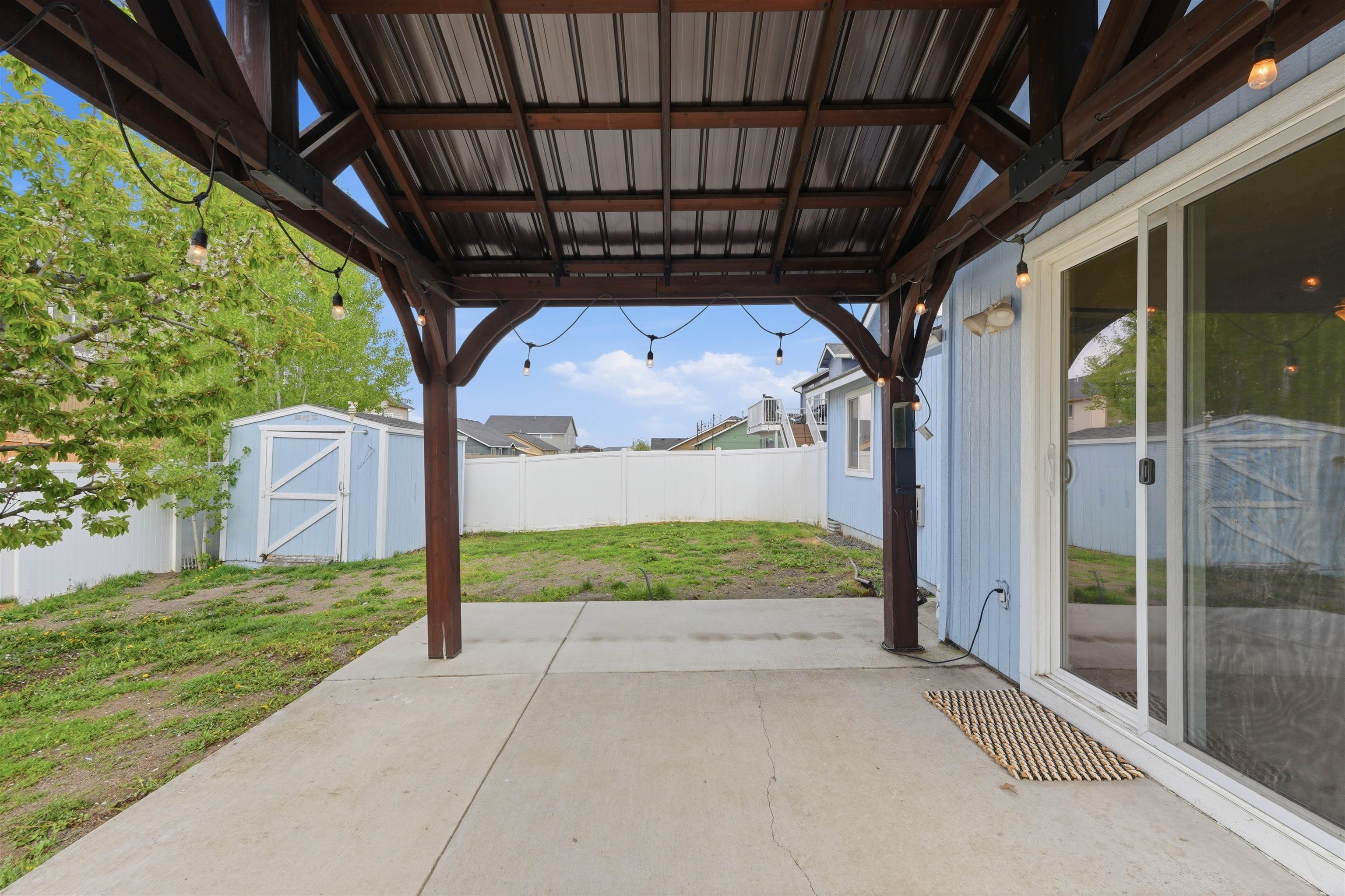 12612 W Pacific Ct - Photo 36