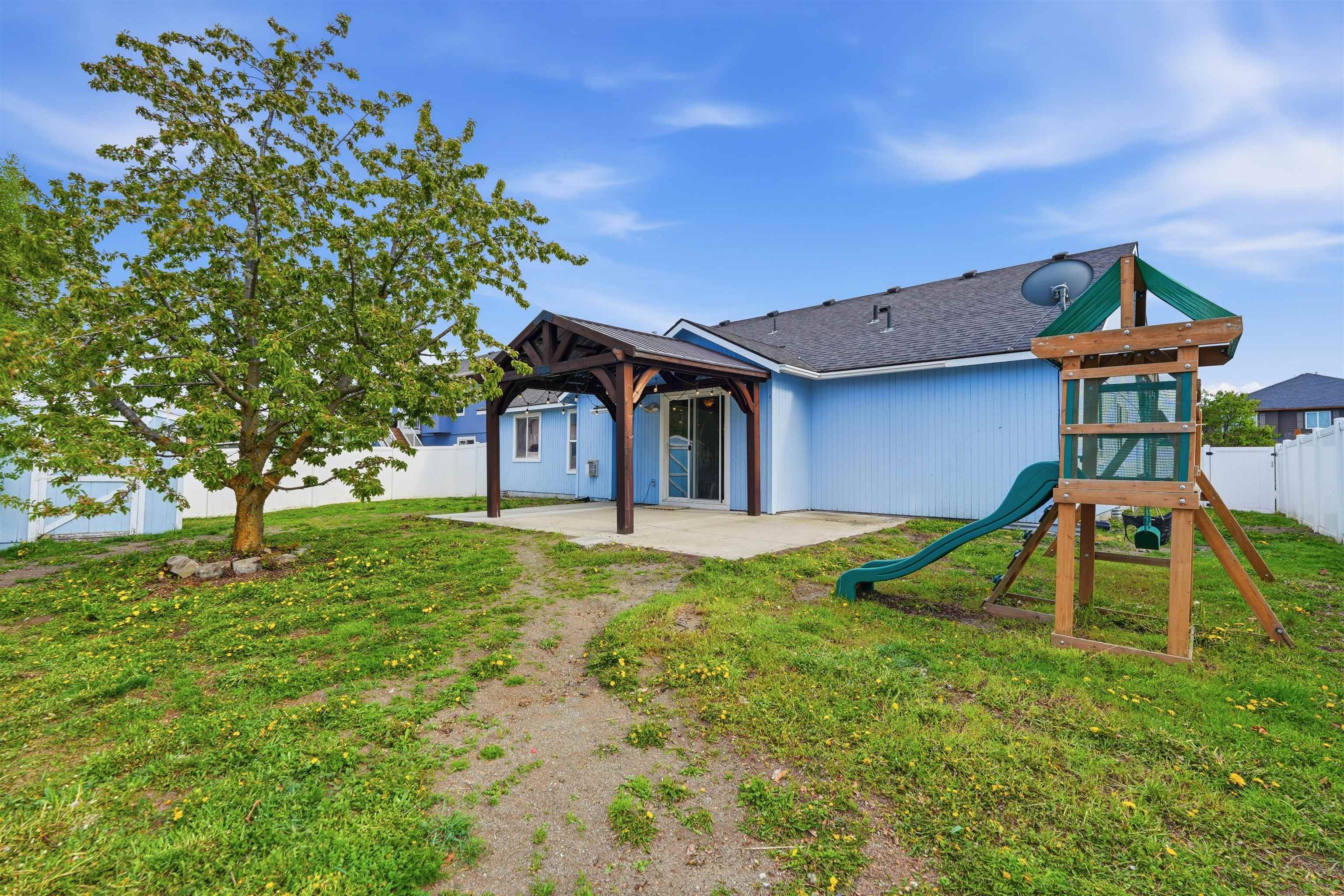 12612 W Pacific Ct - Photo 34