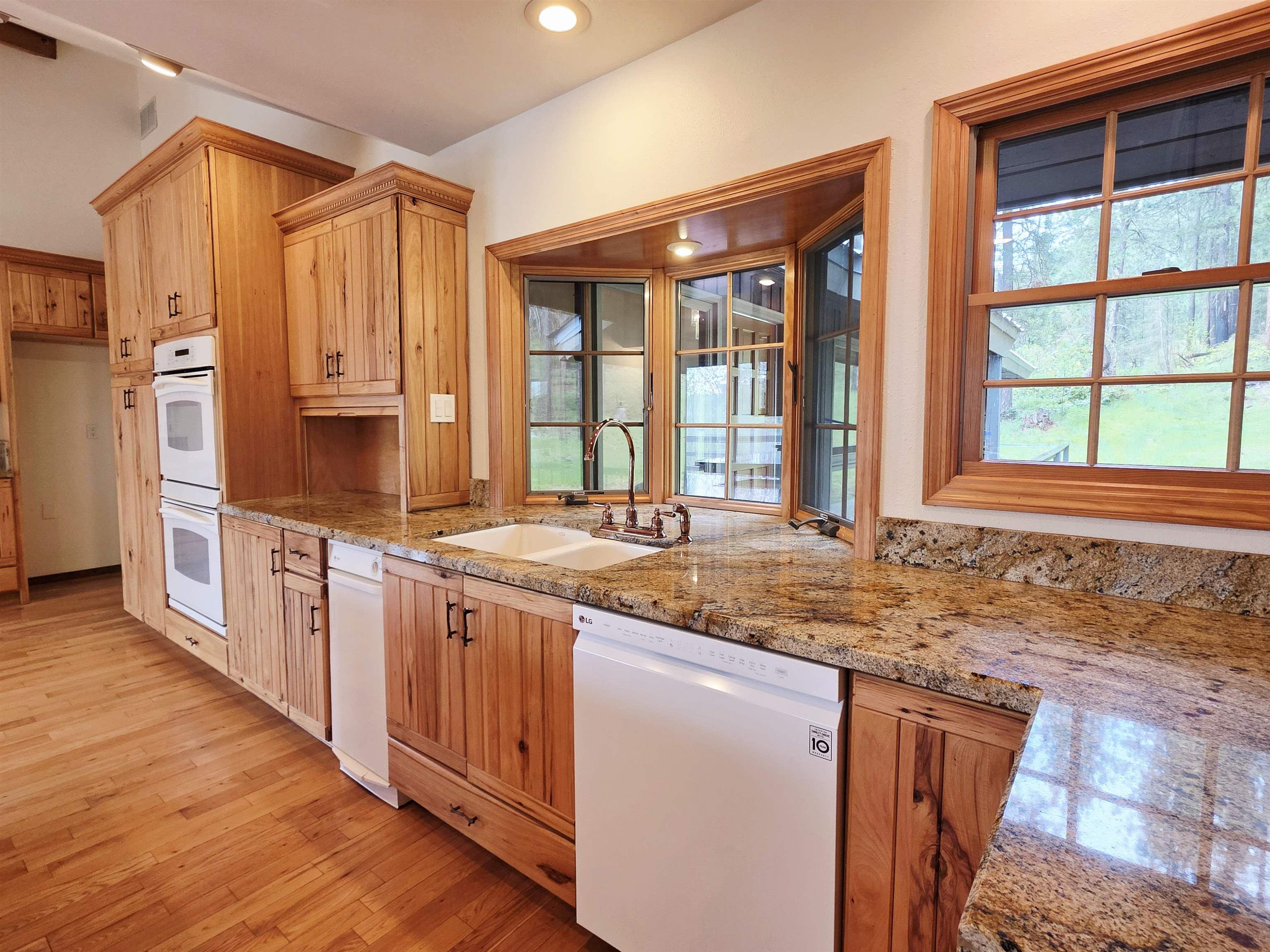 2383 A Burnt Valley Rd - Photo 16