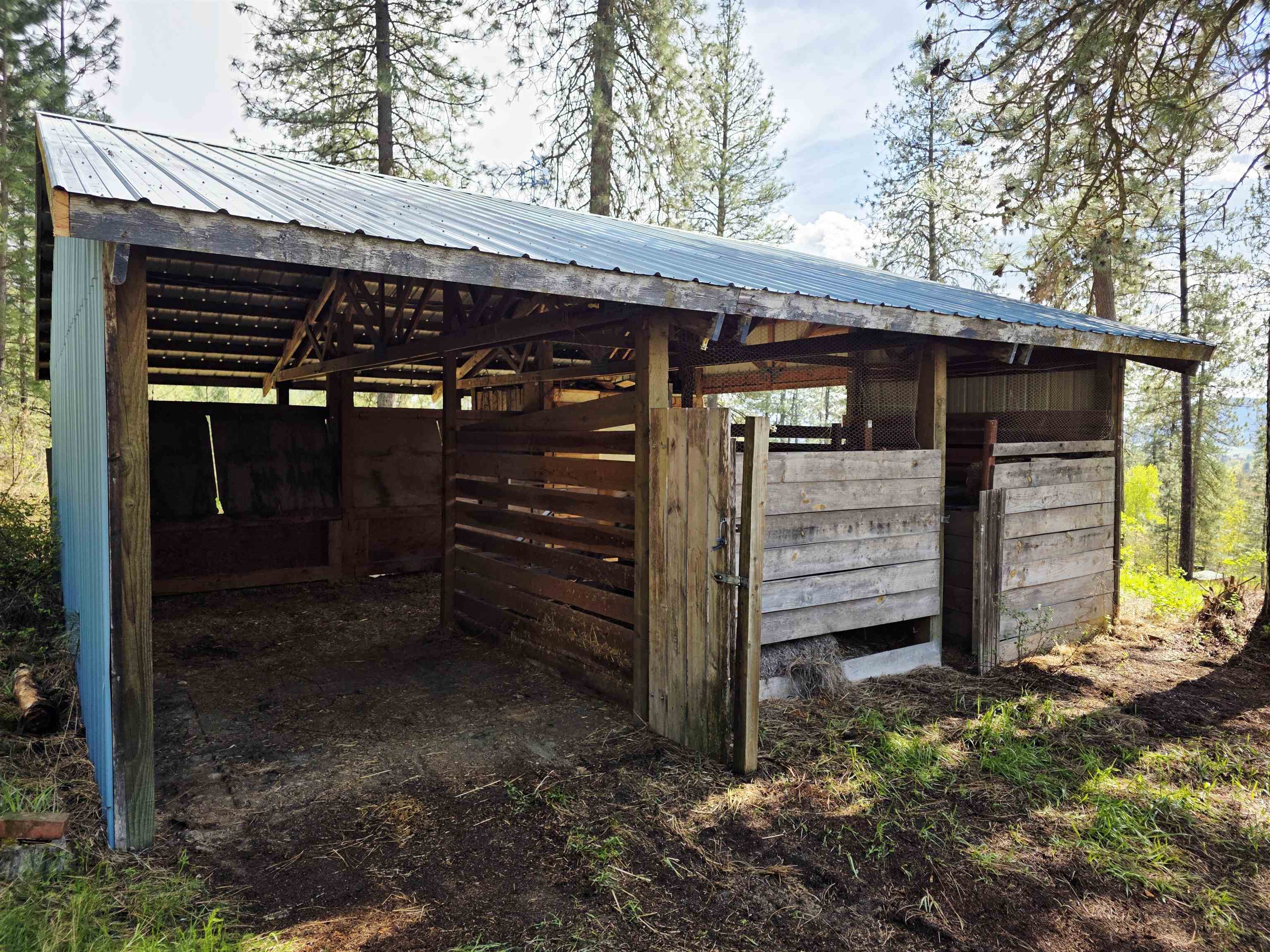 2383 A Burnt Valley Rd - Photo 44