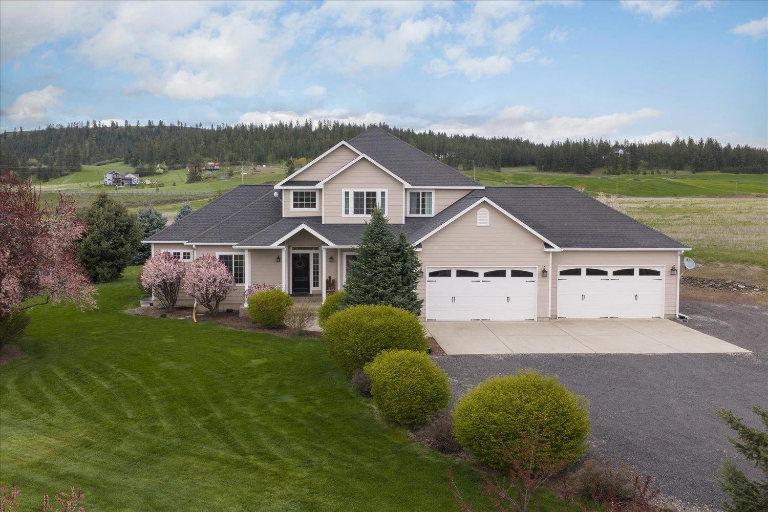 9903 E Peone Landing Ln - Photo 1