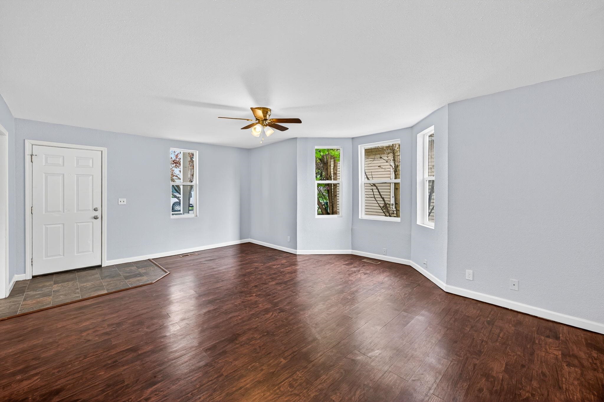 2603 W Mallon Ave - Photo 3