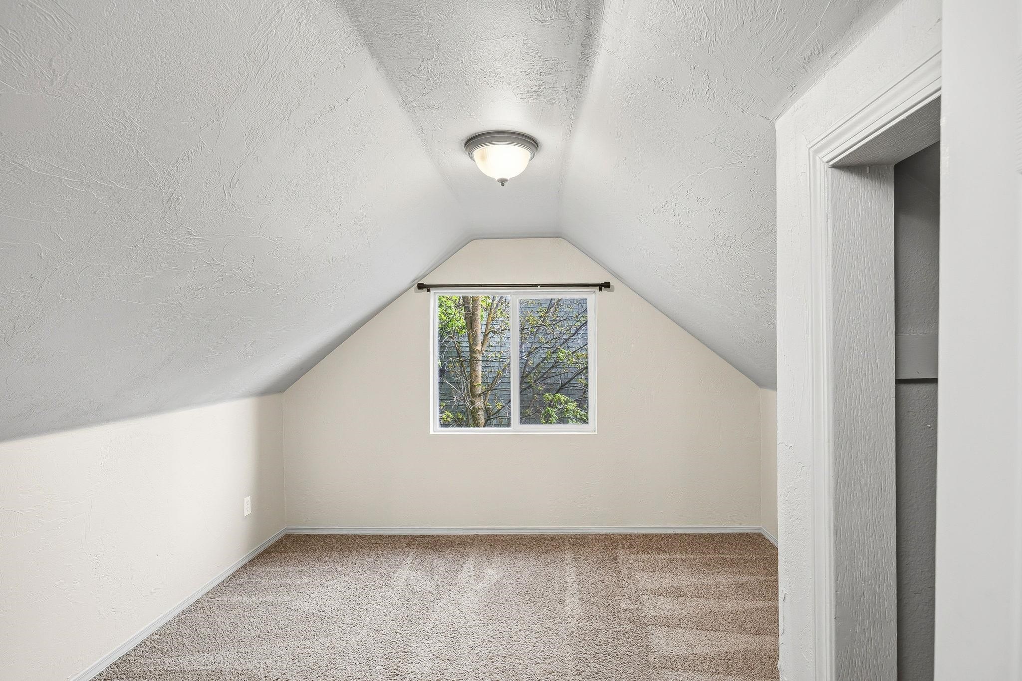 2603 W Mallon Ave - Photo 16