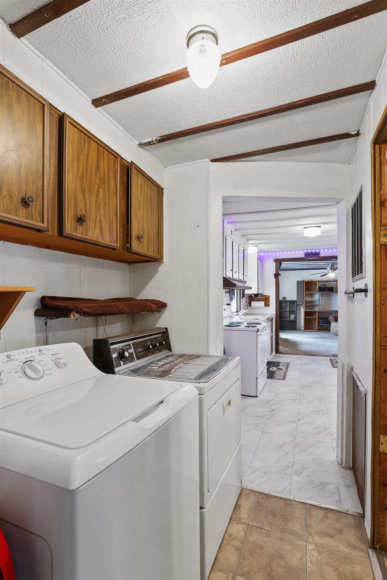 24807 E Trent Ave - Photo 15