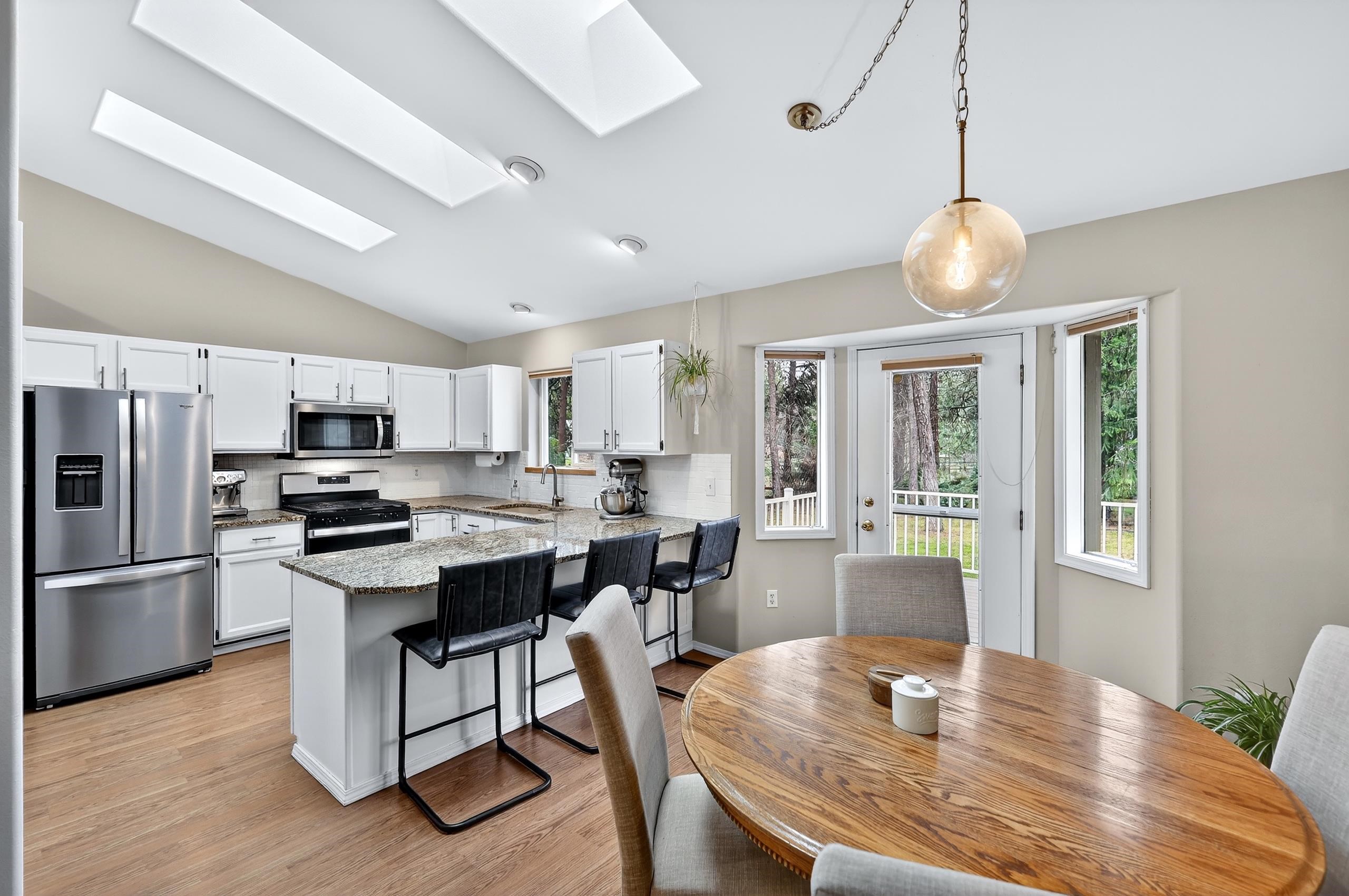 16810 N Wylie Dr - Photo 4