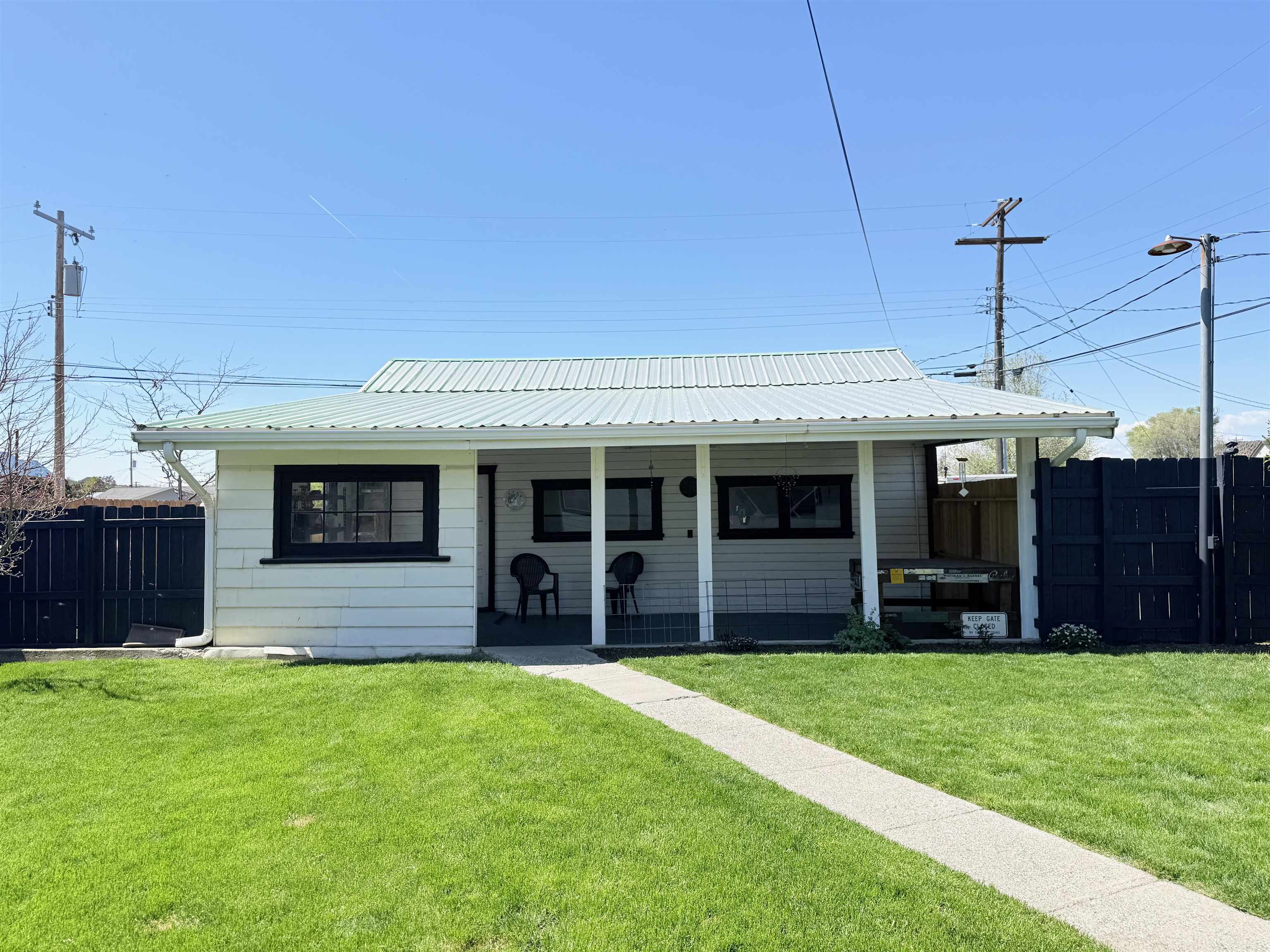 206 S Alder St - Photo 6