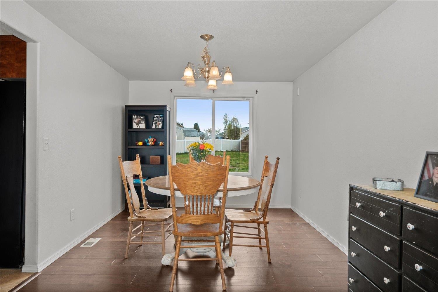 430 S Dovetail Ct - Photo 9