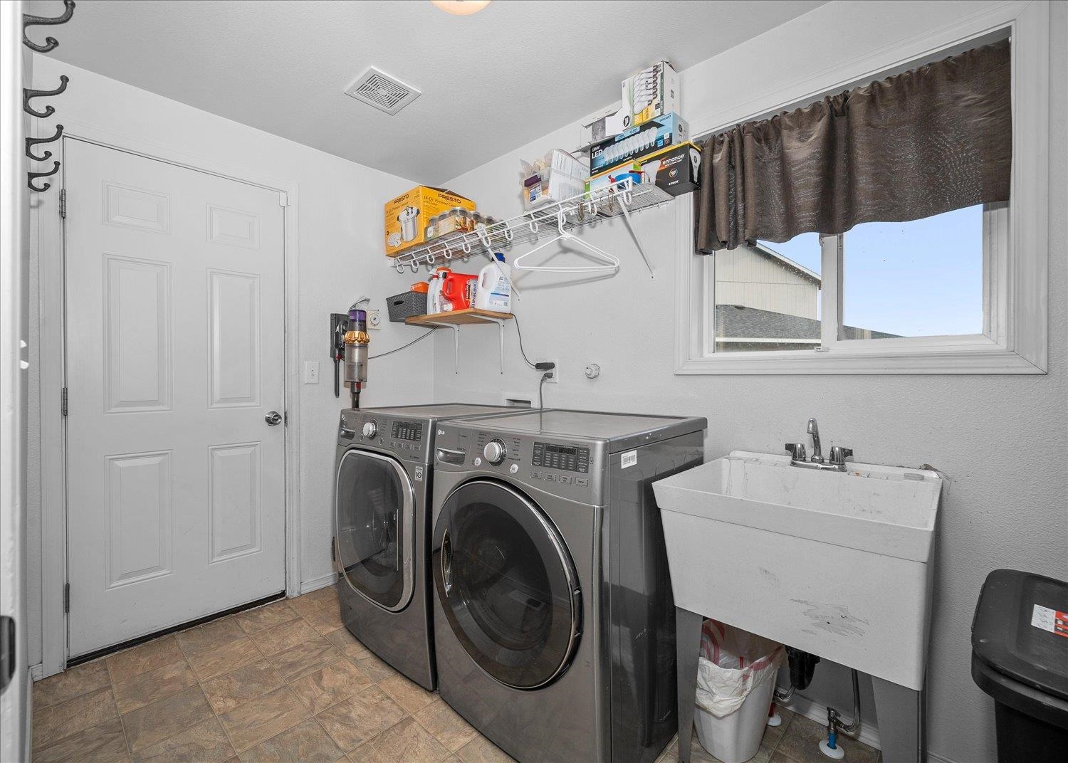 430 S Dovetail Ct - Photo 24