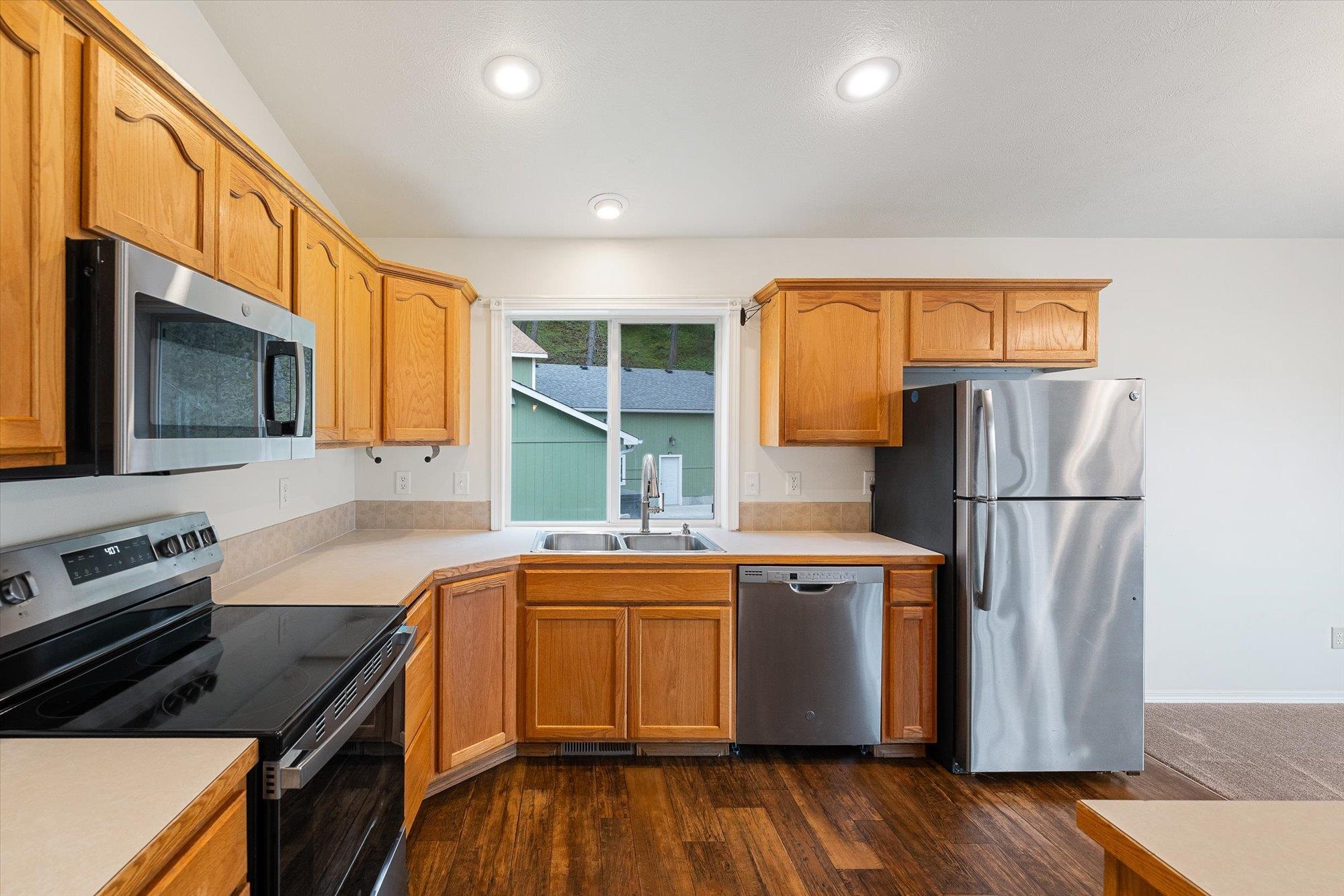 5983 Blackstone Way - Photo 12