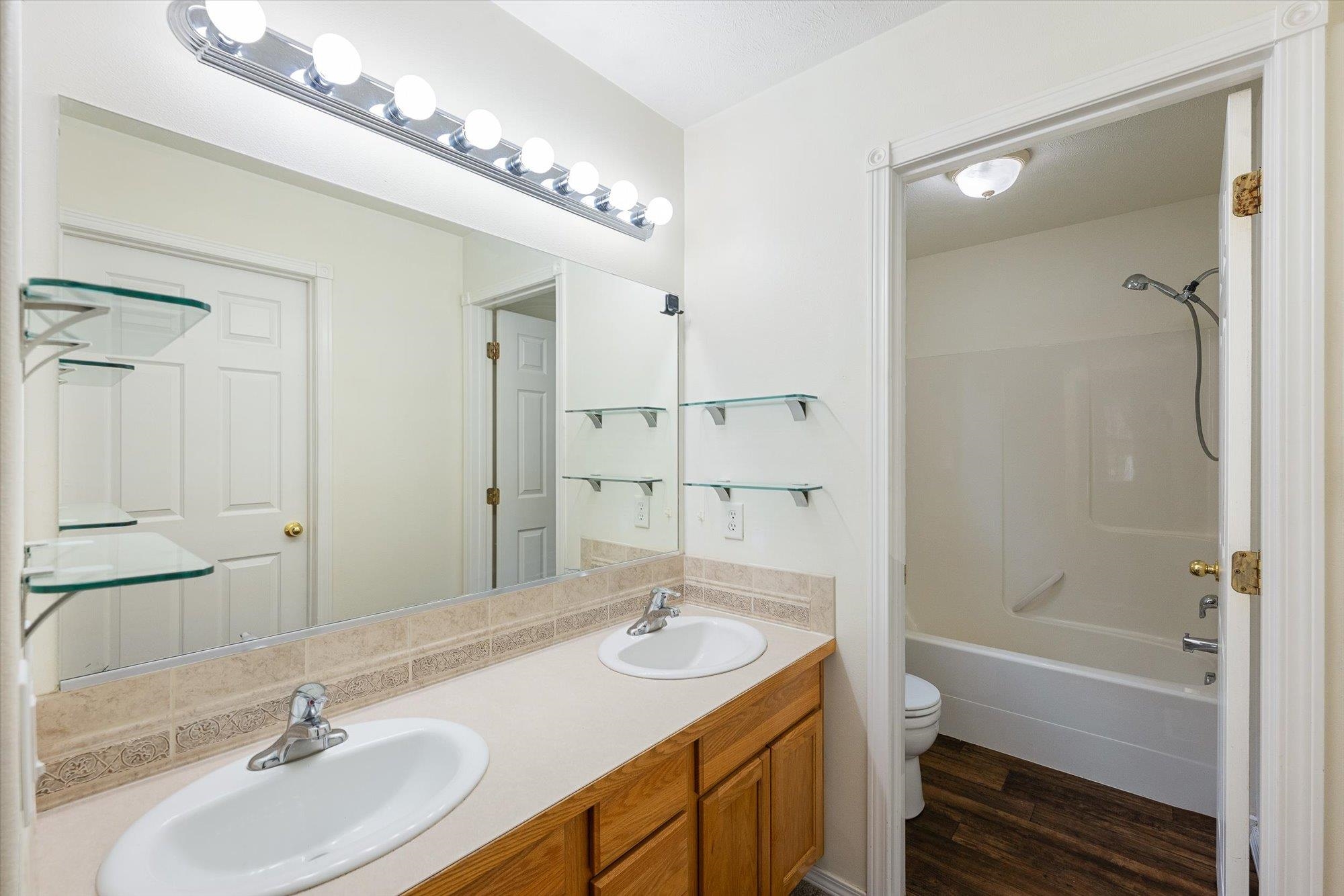 5983 Blackstone Way - Photo 16