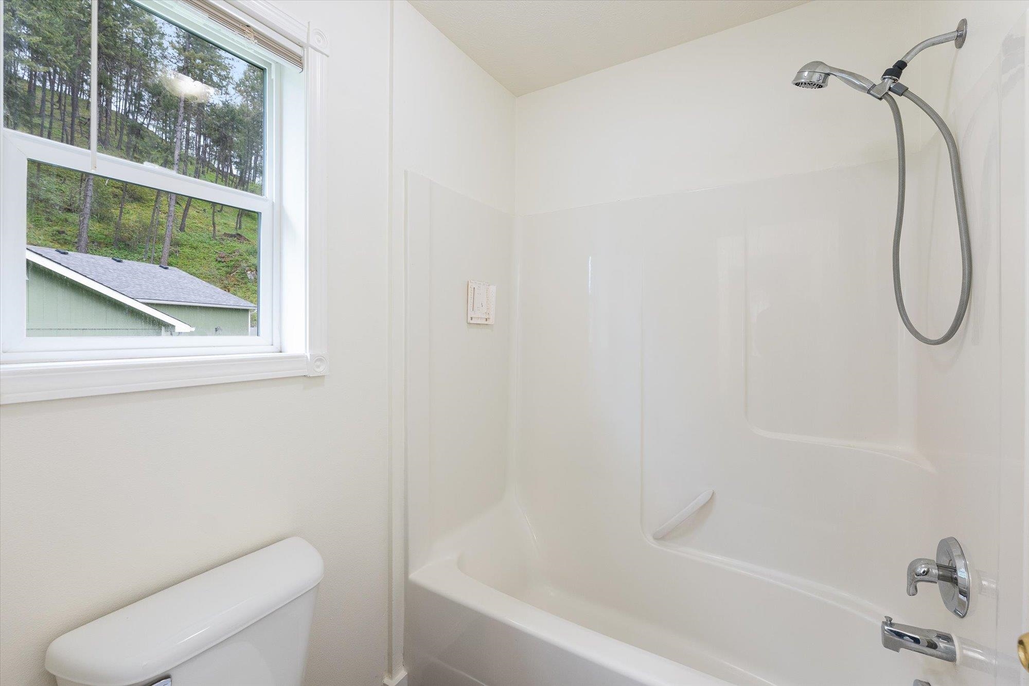 5983 Blackstone Way - Photo 17