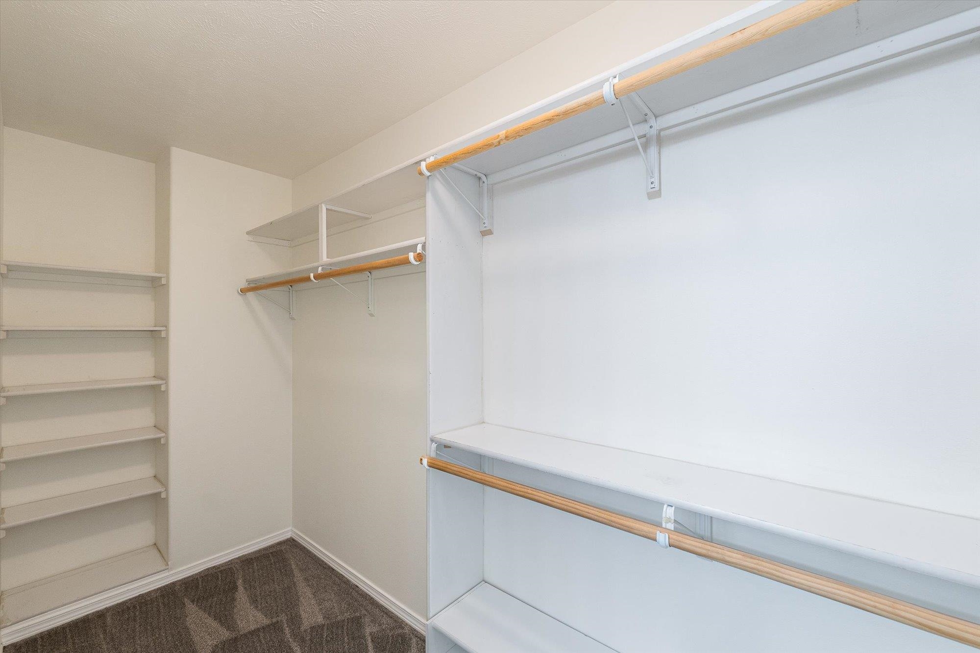 5983 Blackstone Way - Photo 18