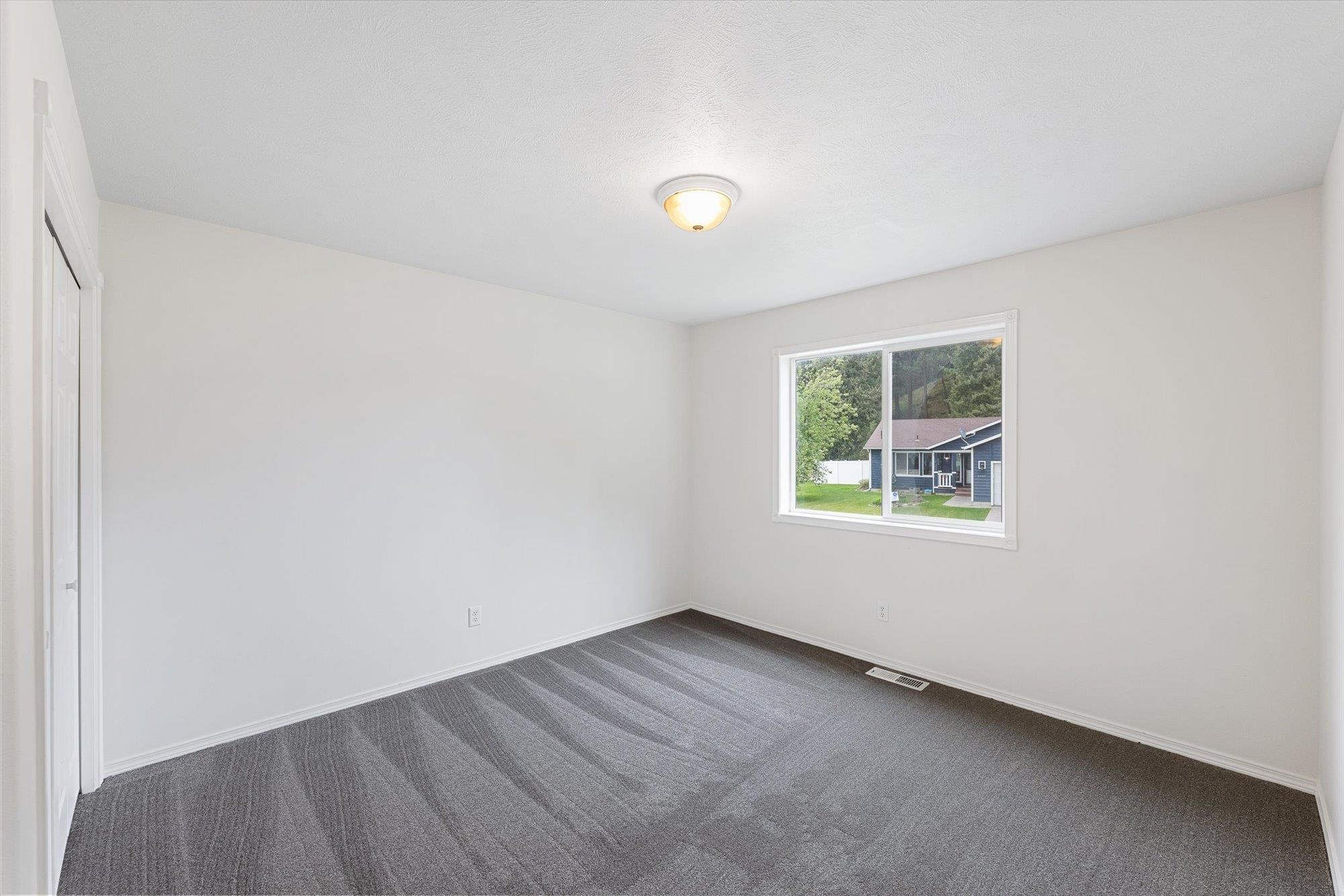 5983 Blackstone Way - Photo 20