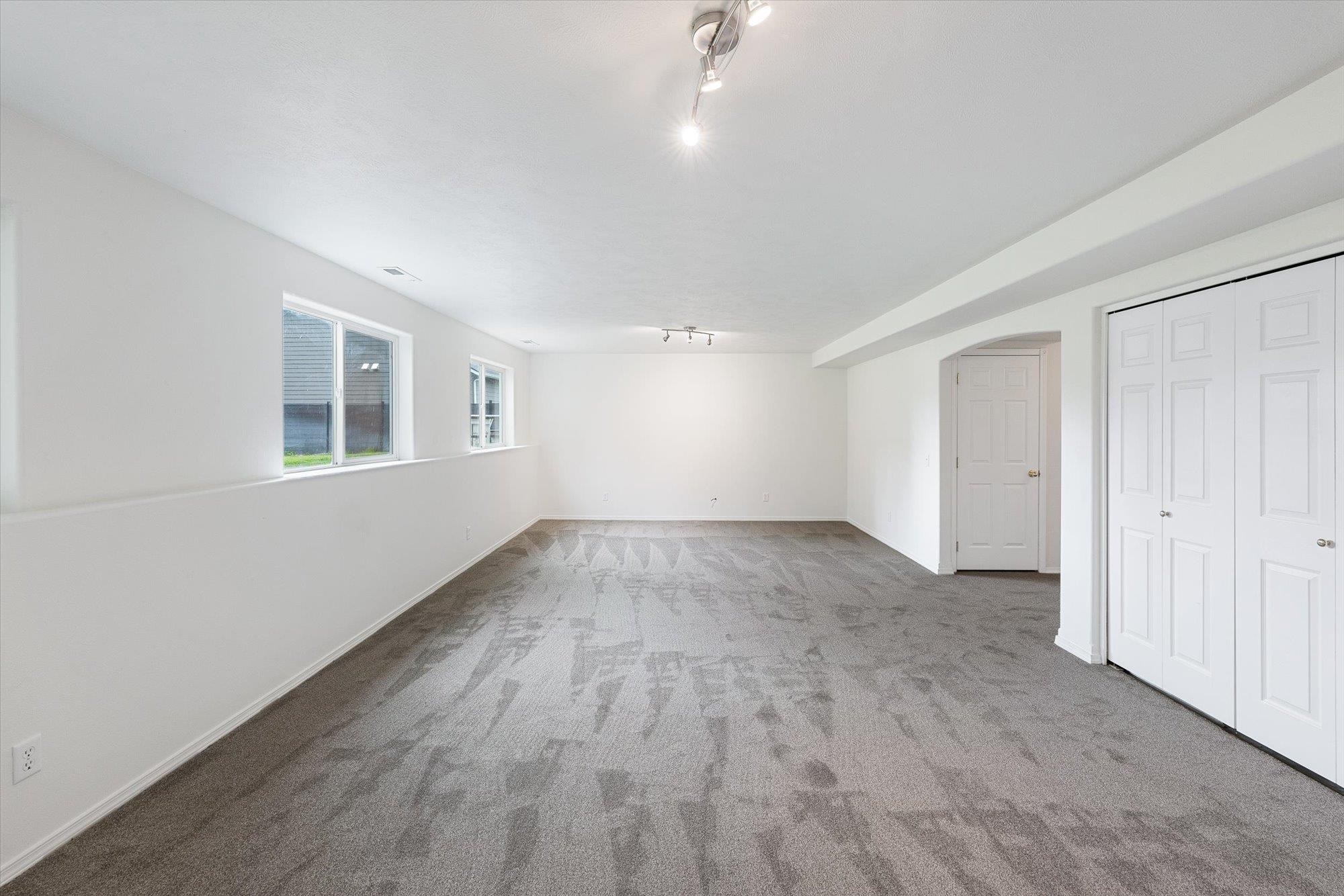 5983 Blackstone Way - Photo 24