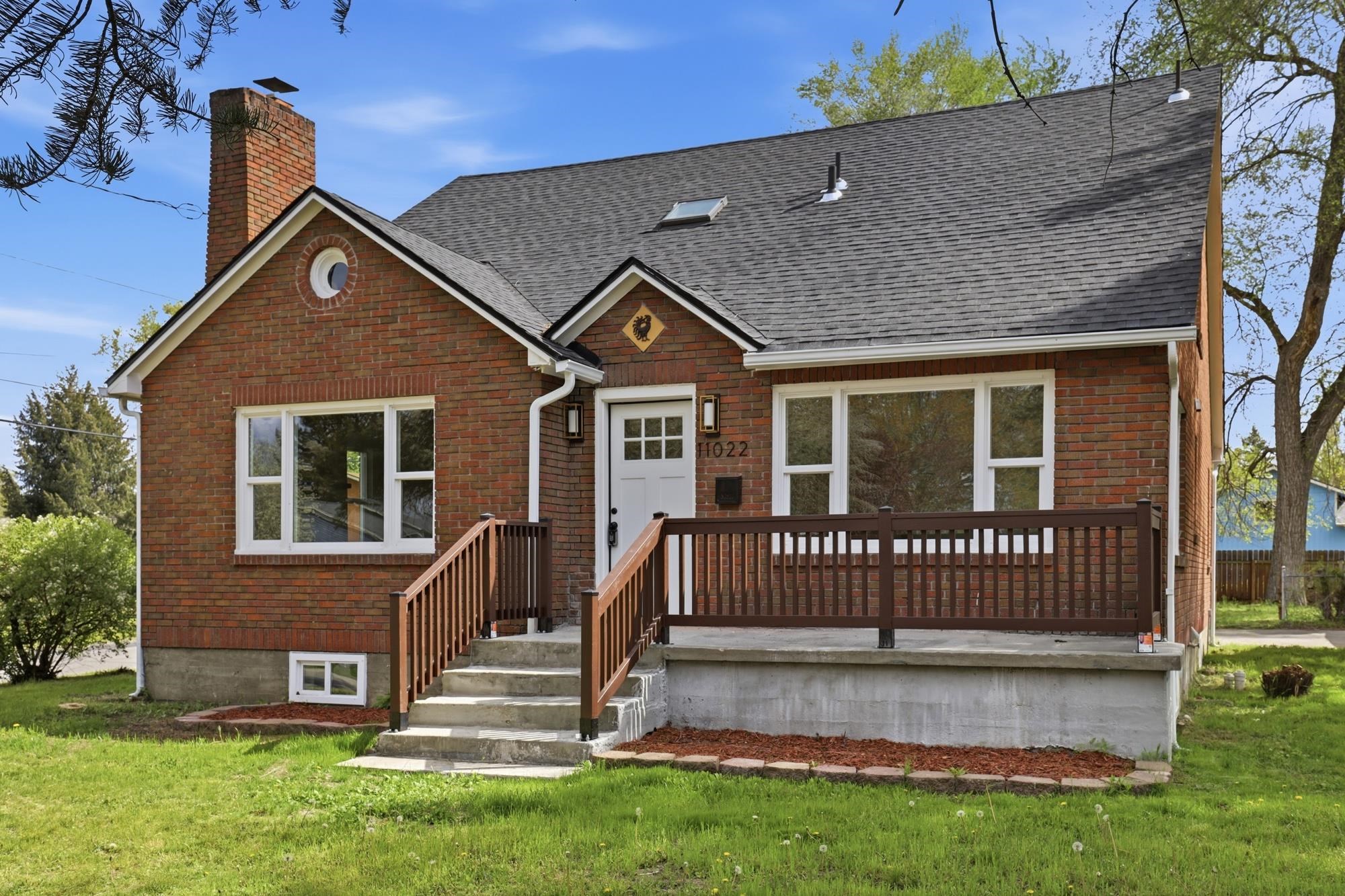 11022 E 4TH Ave - Photo 3