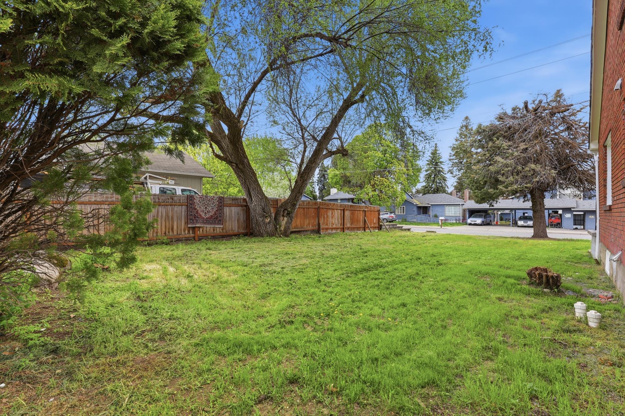 11022 E 4TH Ave - Photo 37