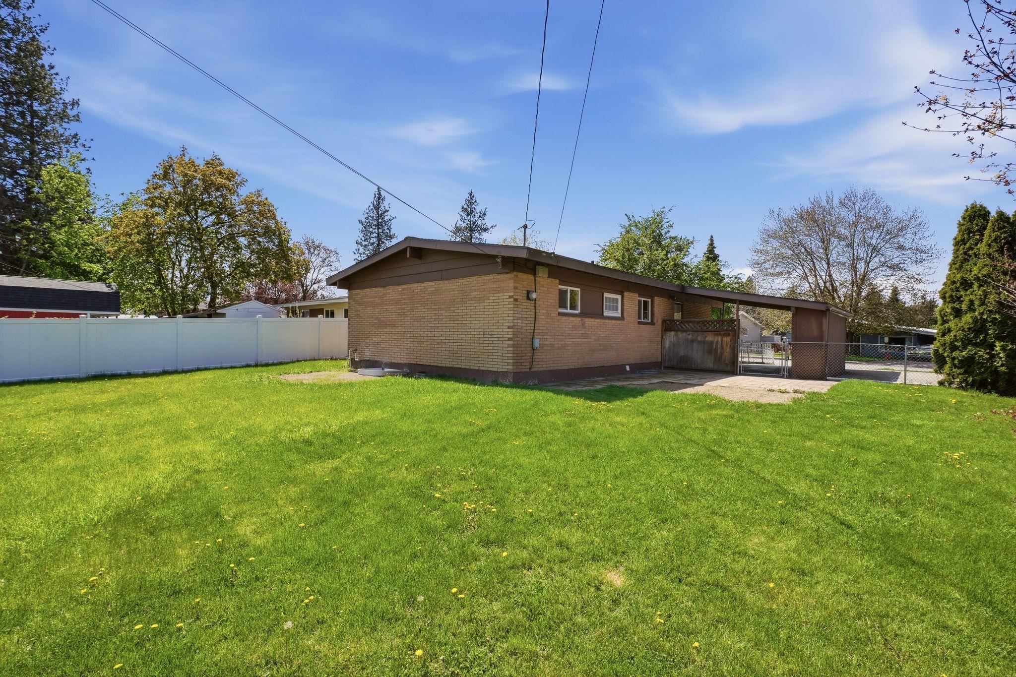 6814 N Post St - Photo 32