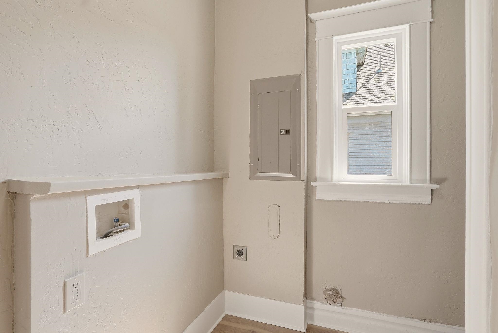 1621 W Knox Ave - Photo 24