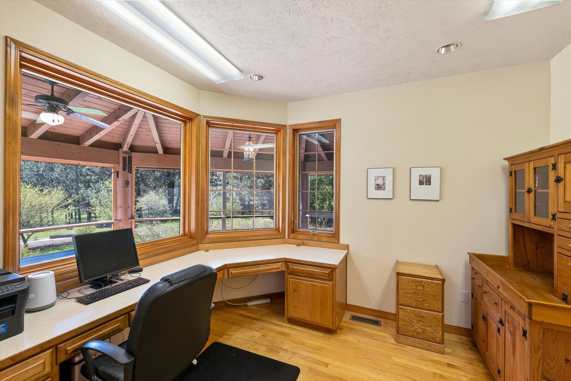 13609 W Charles Rd - Photo 11