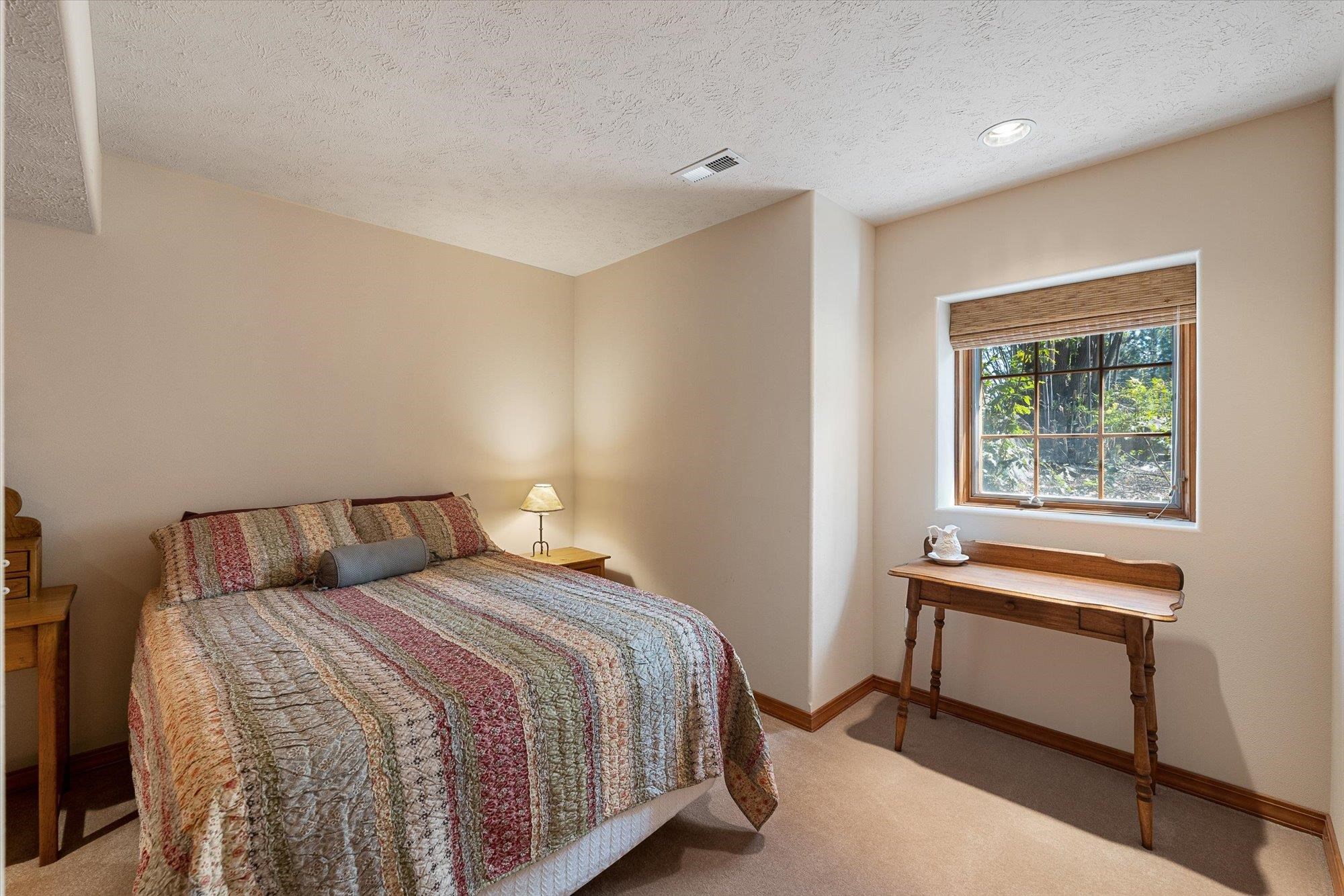 13609 W Charles Rd - Photo 29