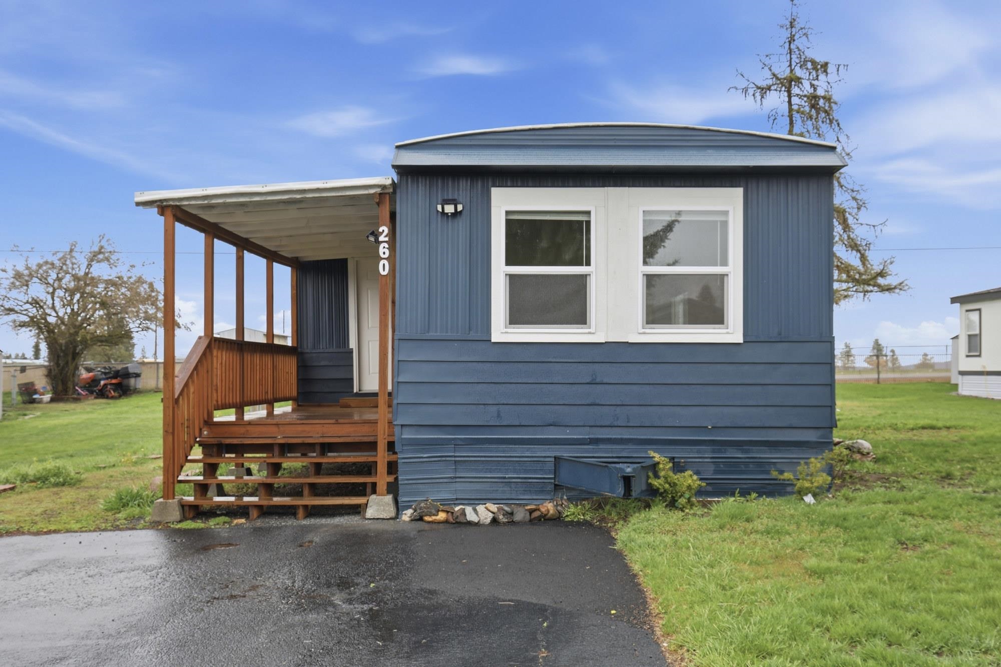 2201 N Craig #260 Rd - Photo 1