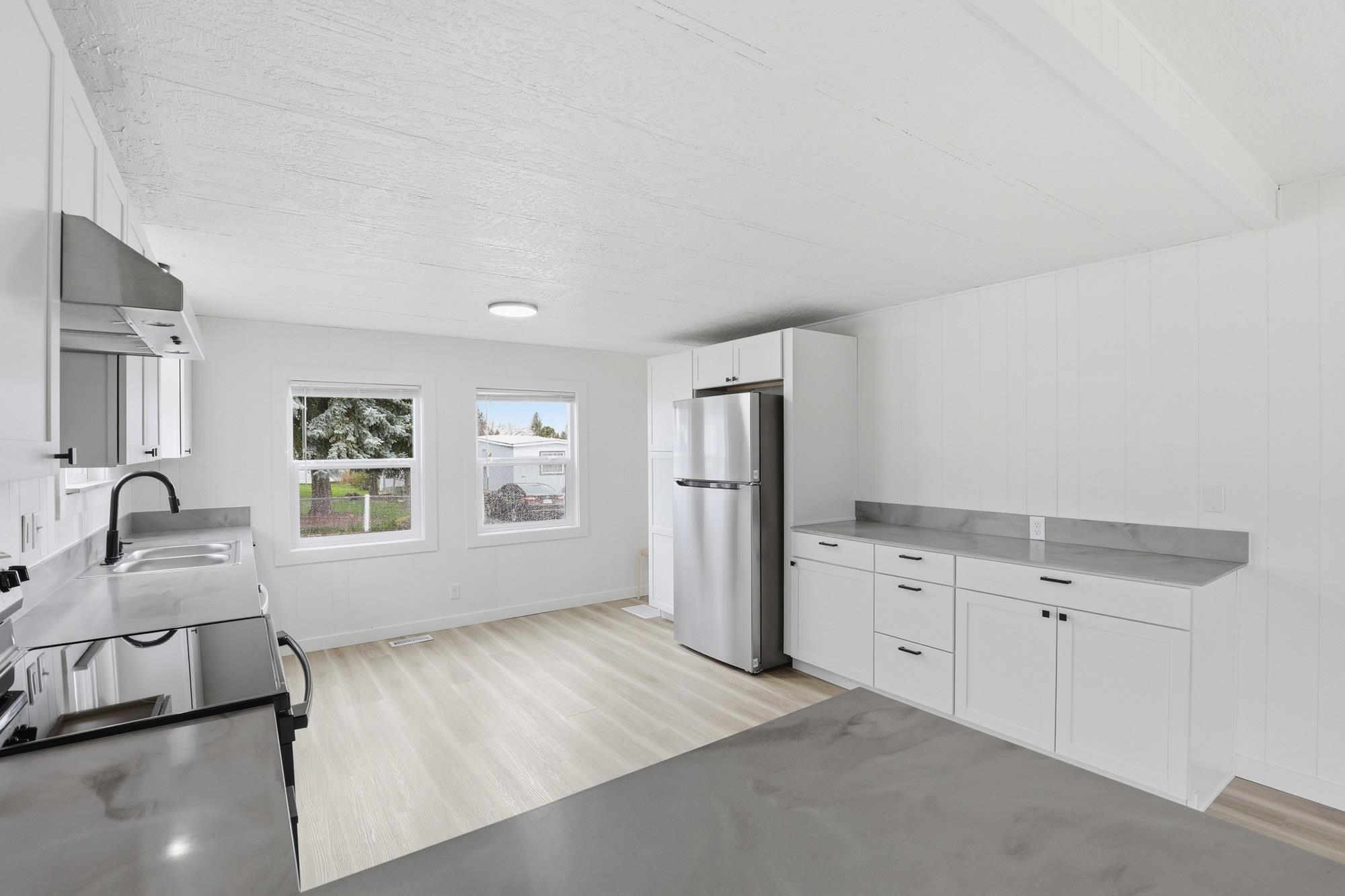 2201 N Craig #260 Rd - Photo 6