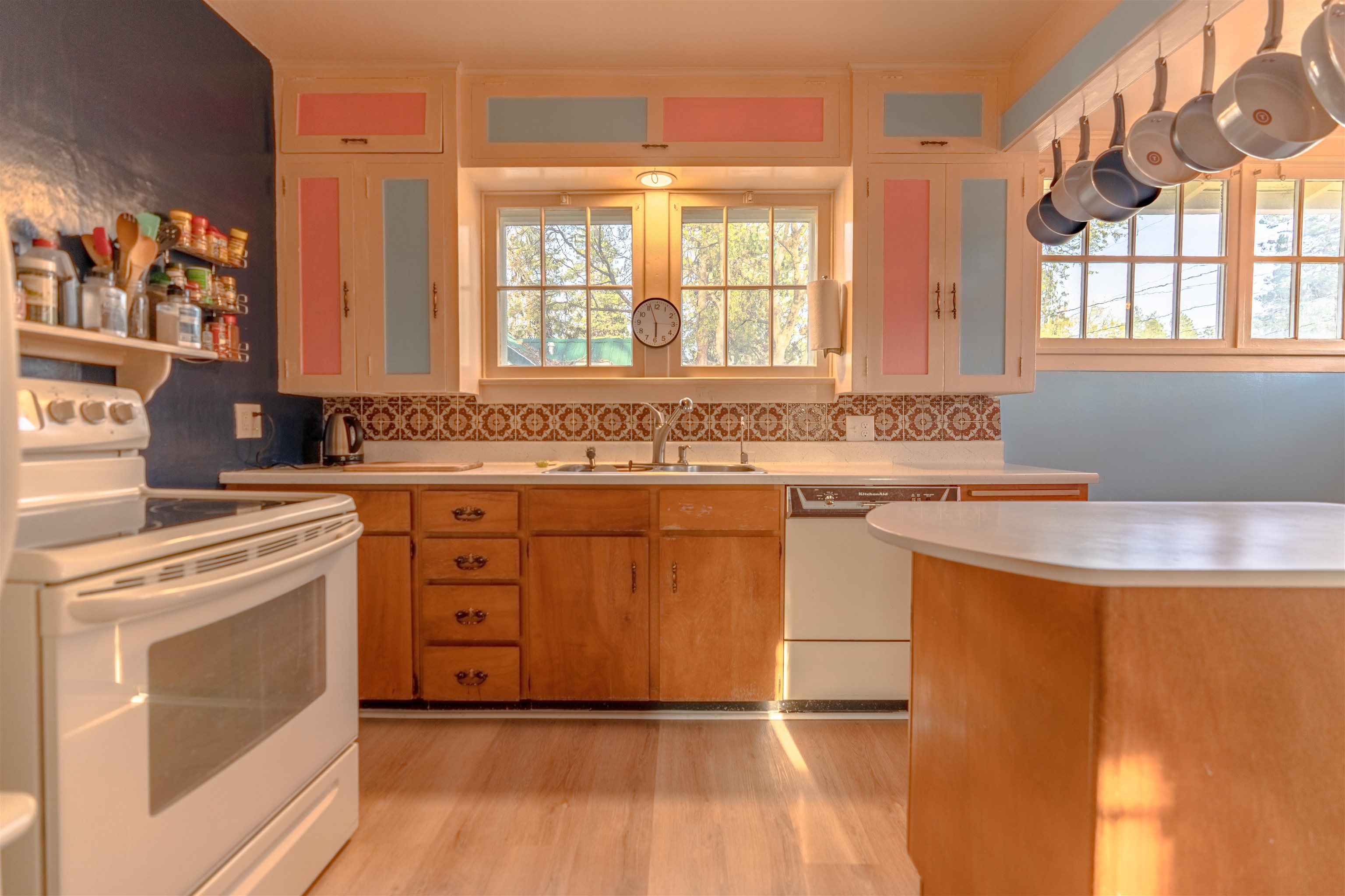 3814 E 9th Ave - Photo 10