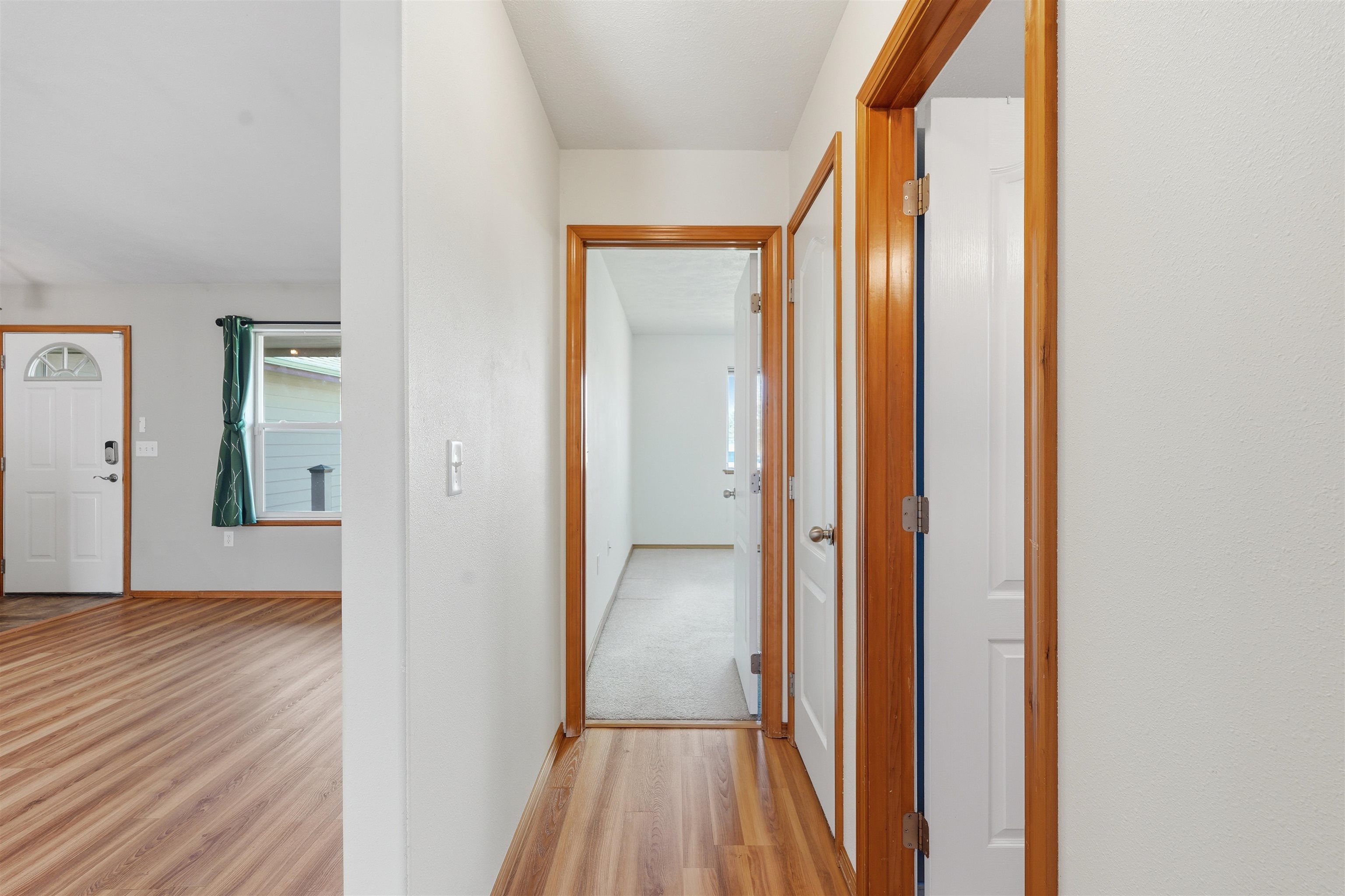 1204 E 6th St - Photo 14