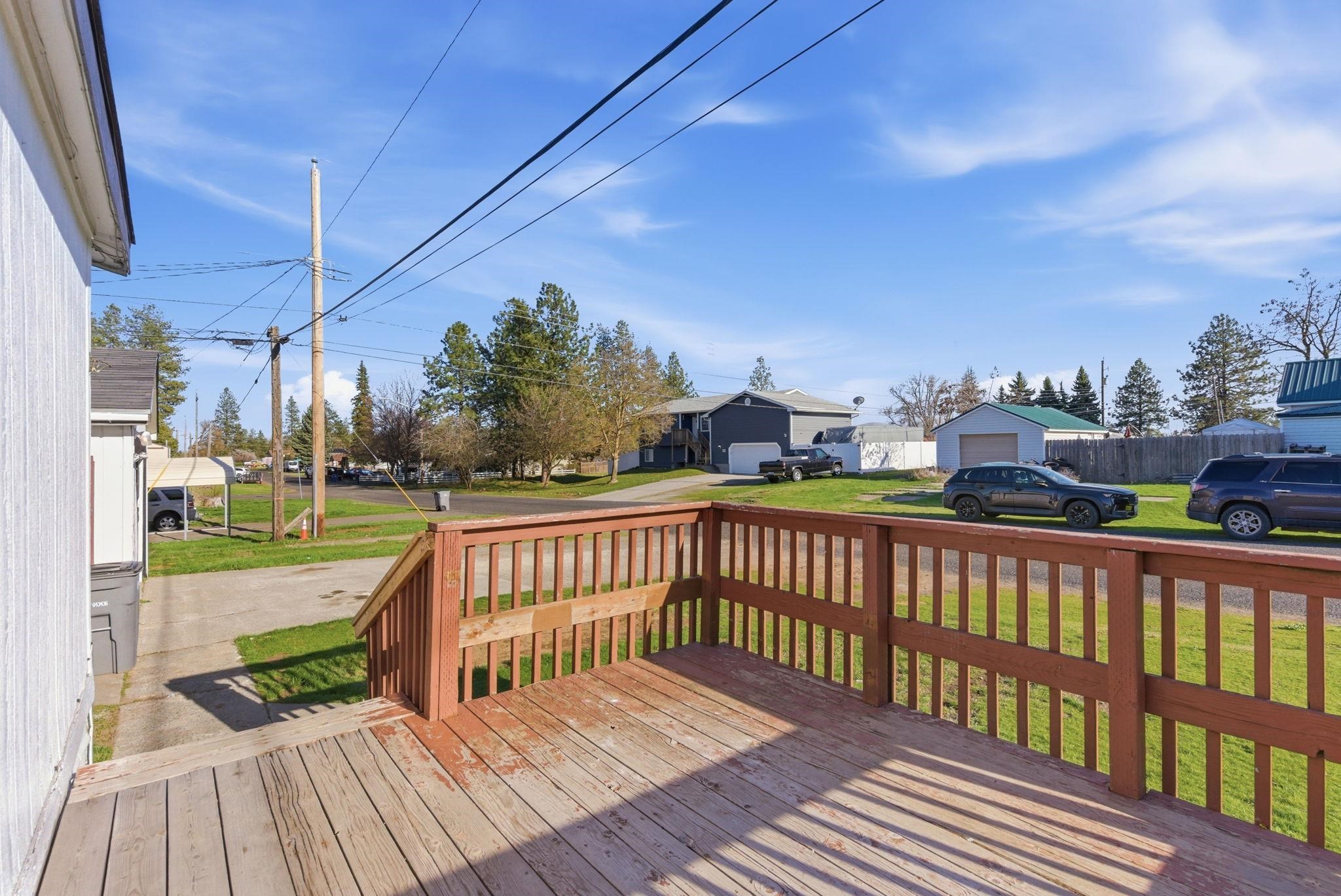 807 E Ladd St - Photo 4