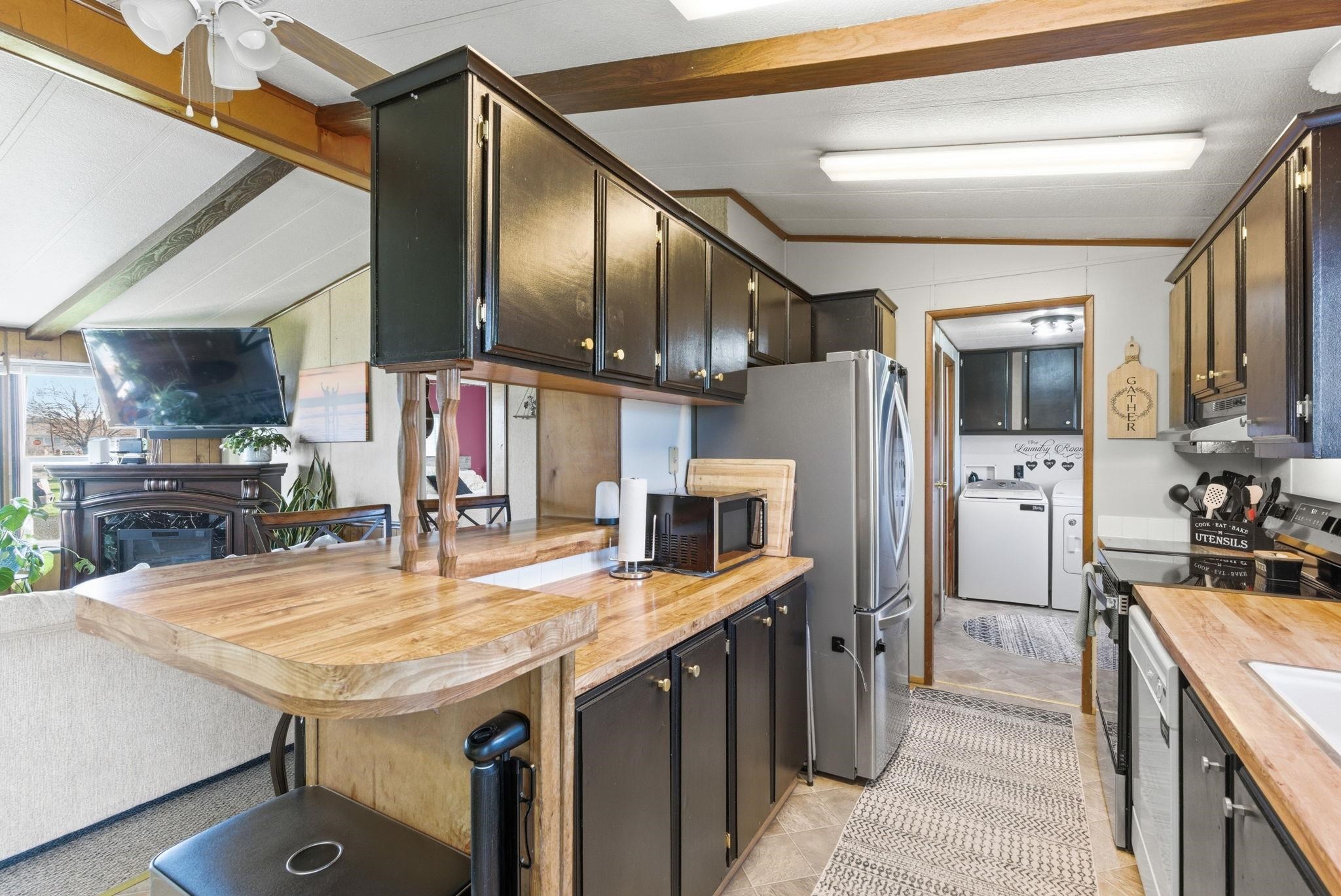 807 E Ladd St - Photo 14