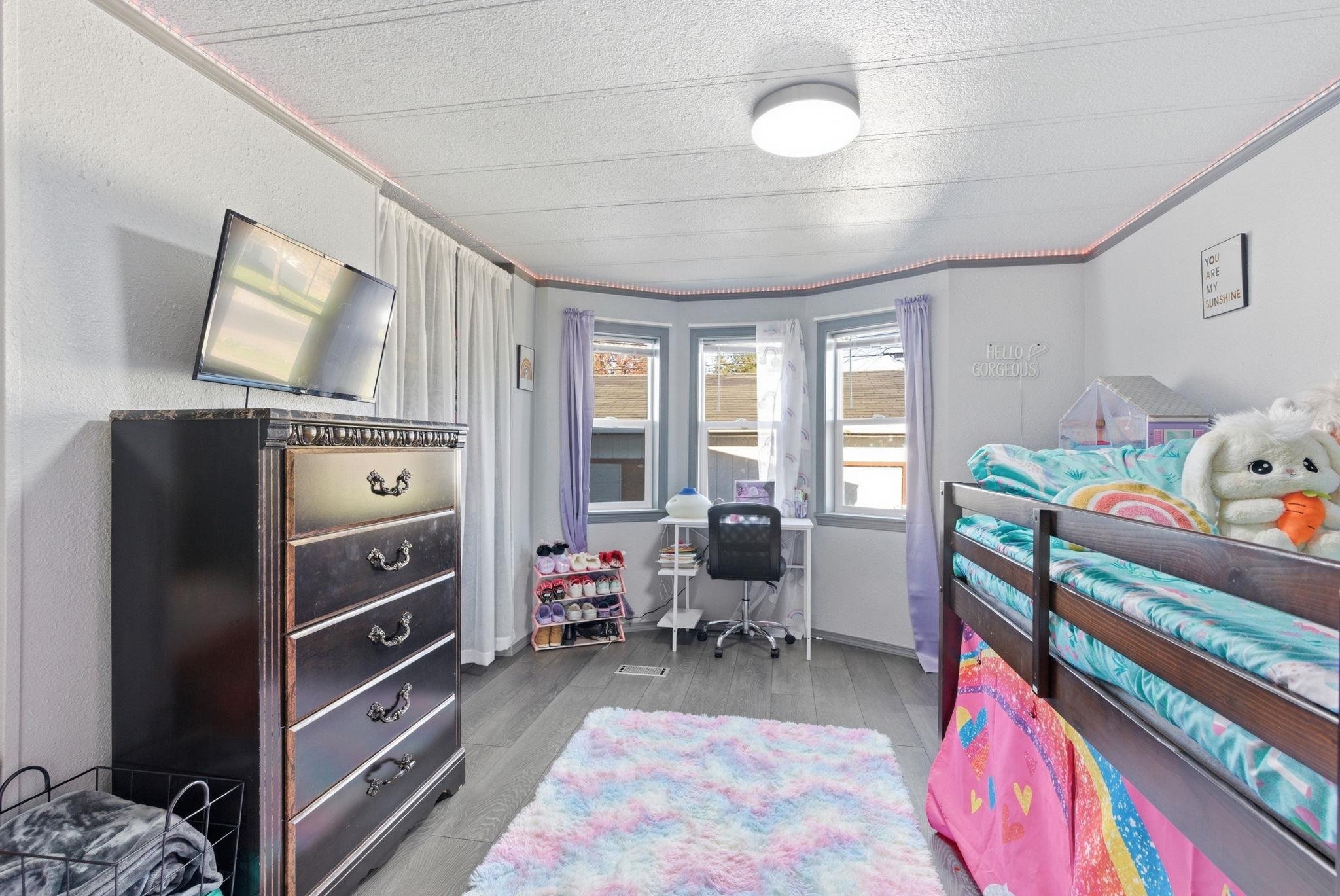 807 E Ladd St - Photo 23