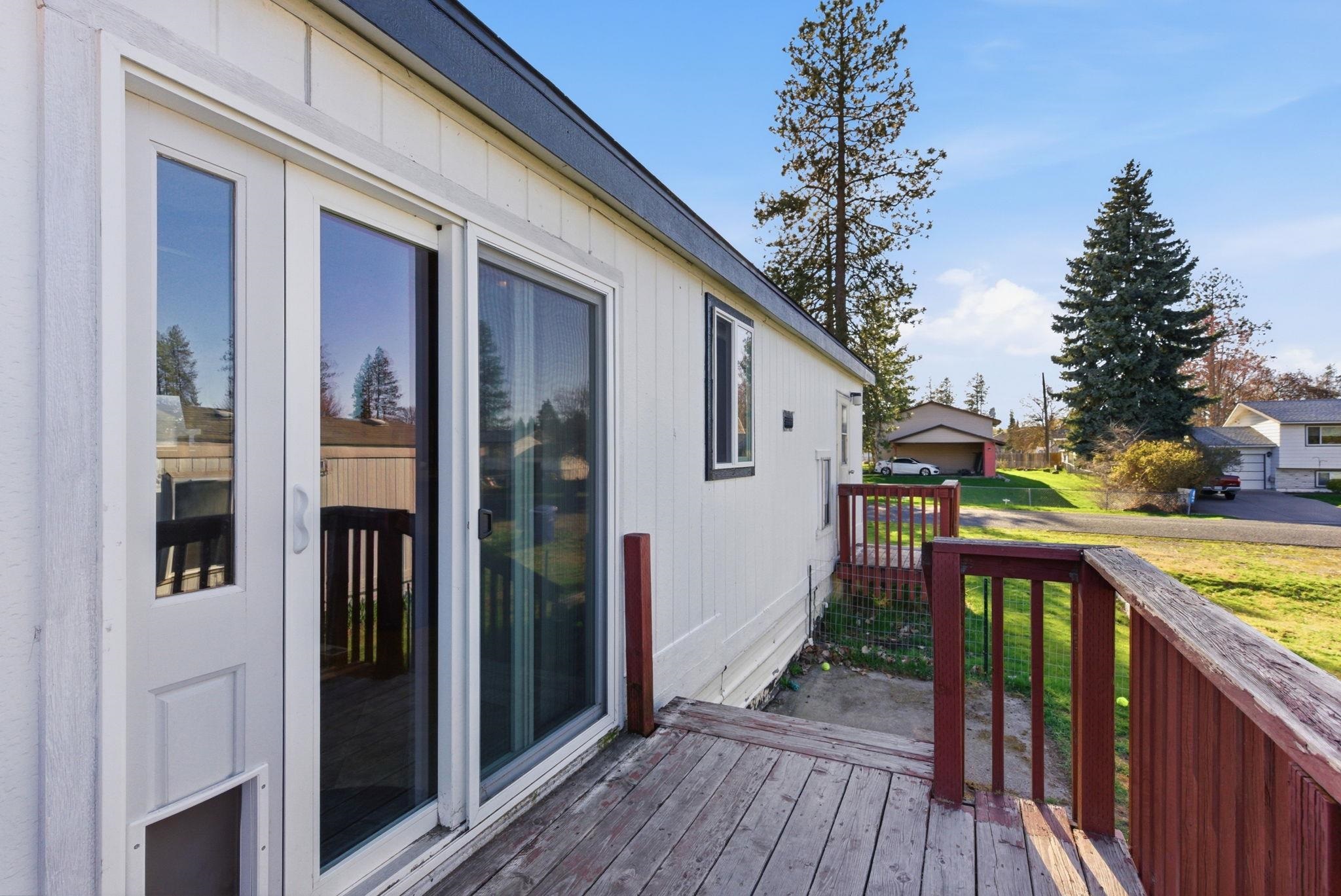 807 E Ladd St - Photo 28