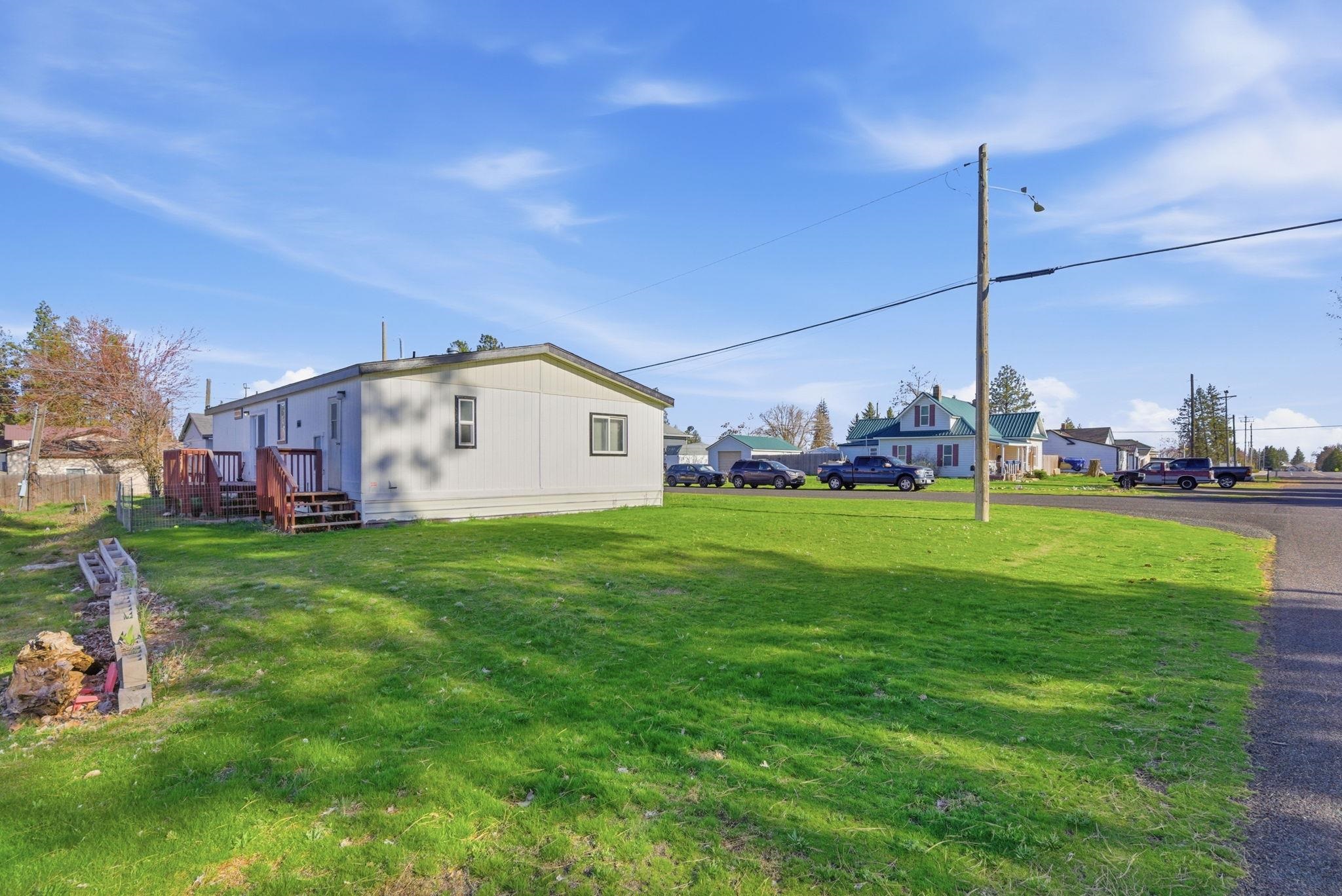 807 E Ladd St - Photo 33