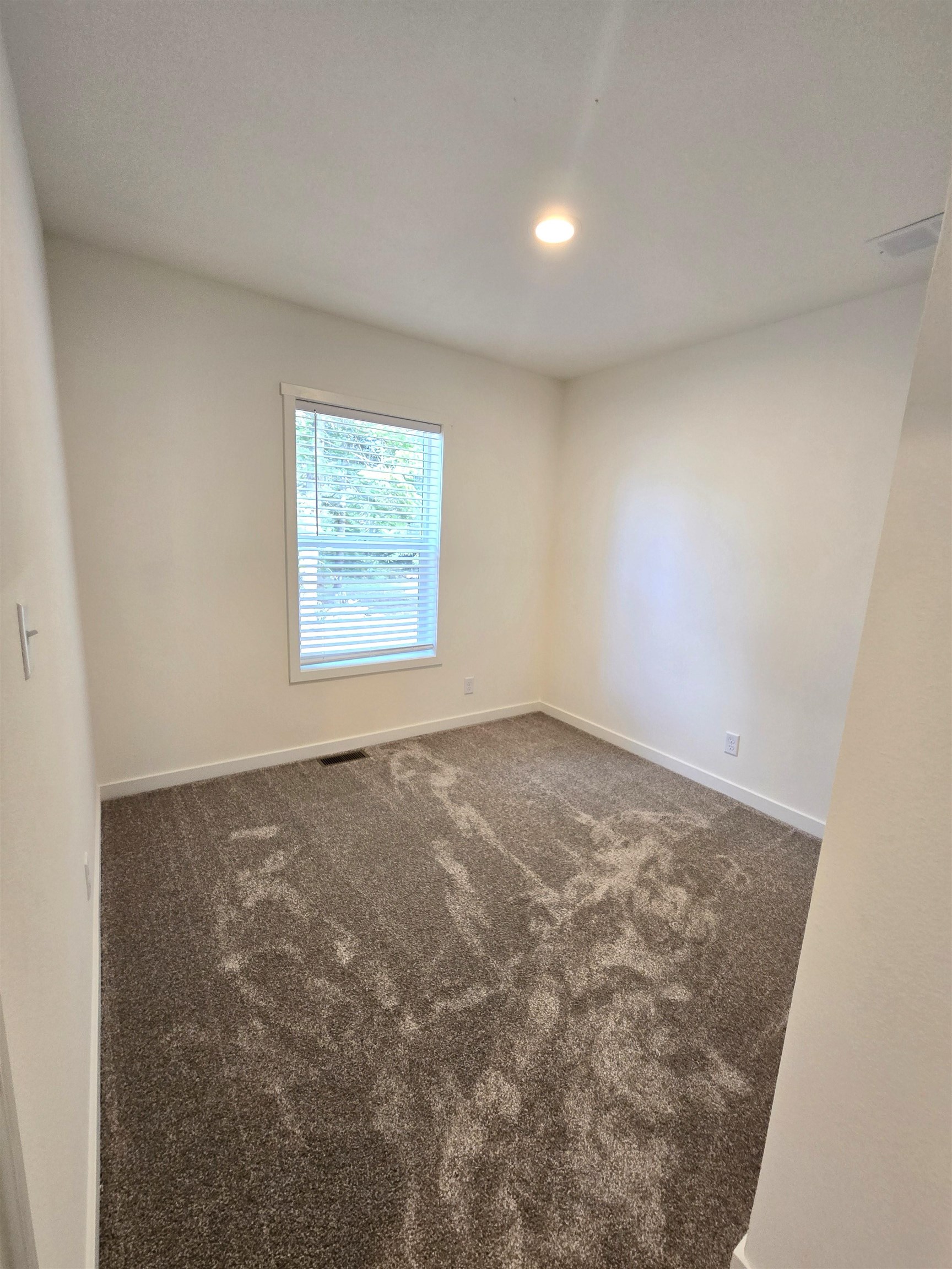 187 W 8th St - Photo 28