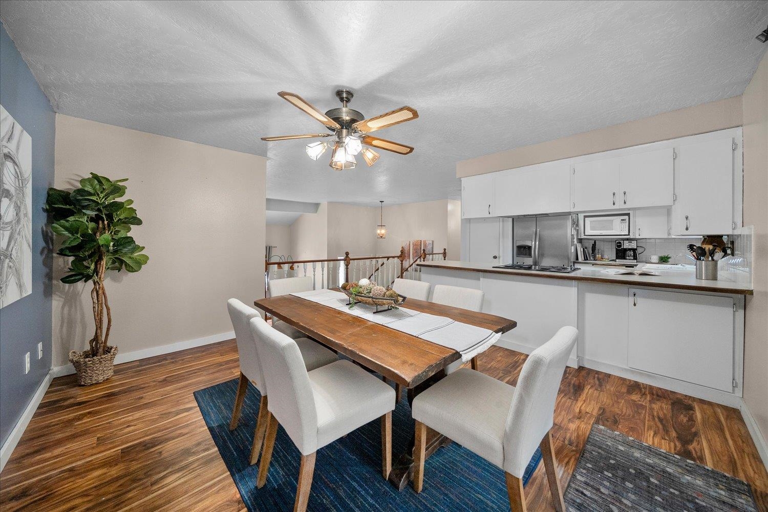 8018 N Normandie St - Photo 11